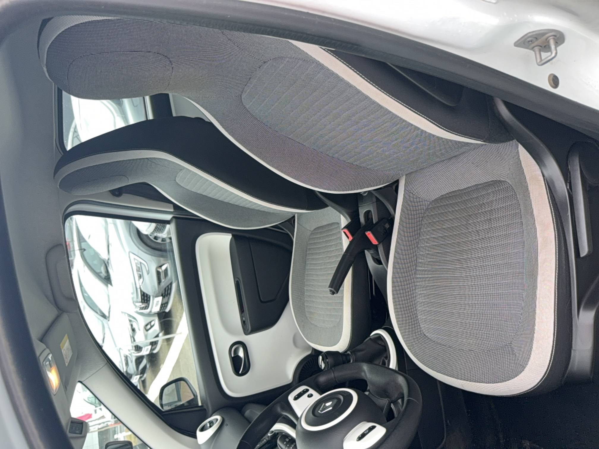 Vente en ligne Renault Twingo 3  SCe 65 au prix de 10 990 €