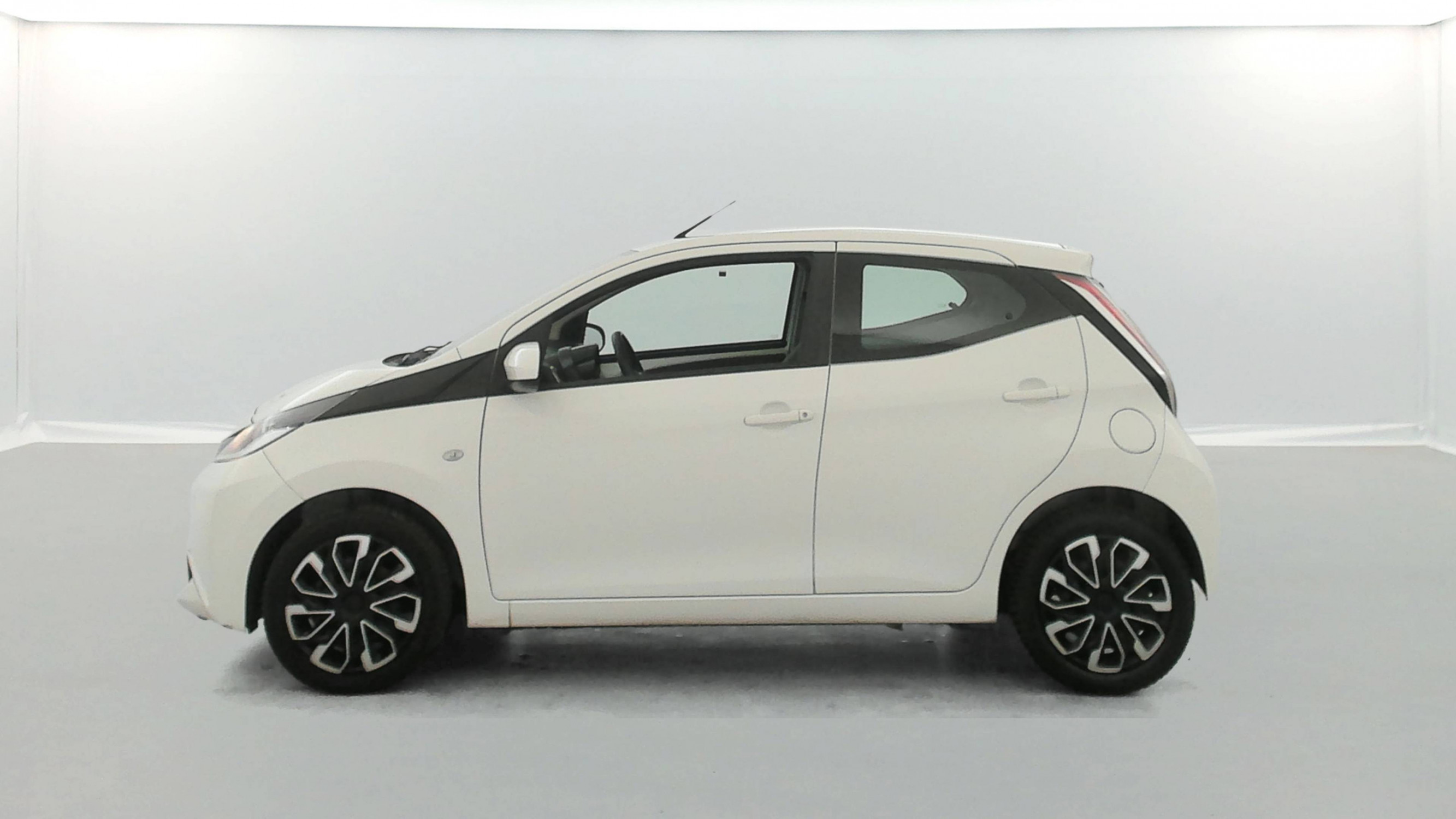 Vente en ligne Toyota Aygo  1.0 VVT-i au prix de 9 490 €