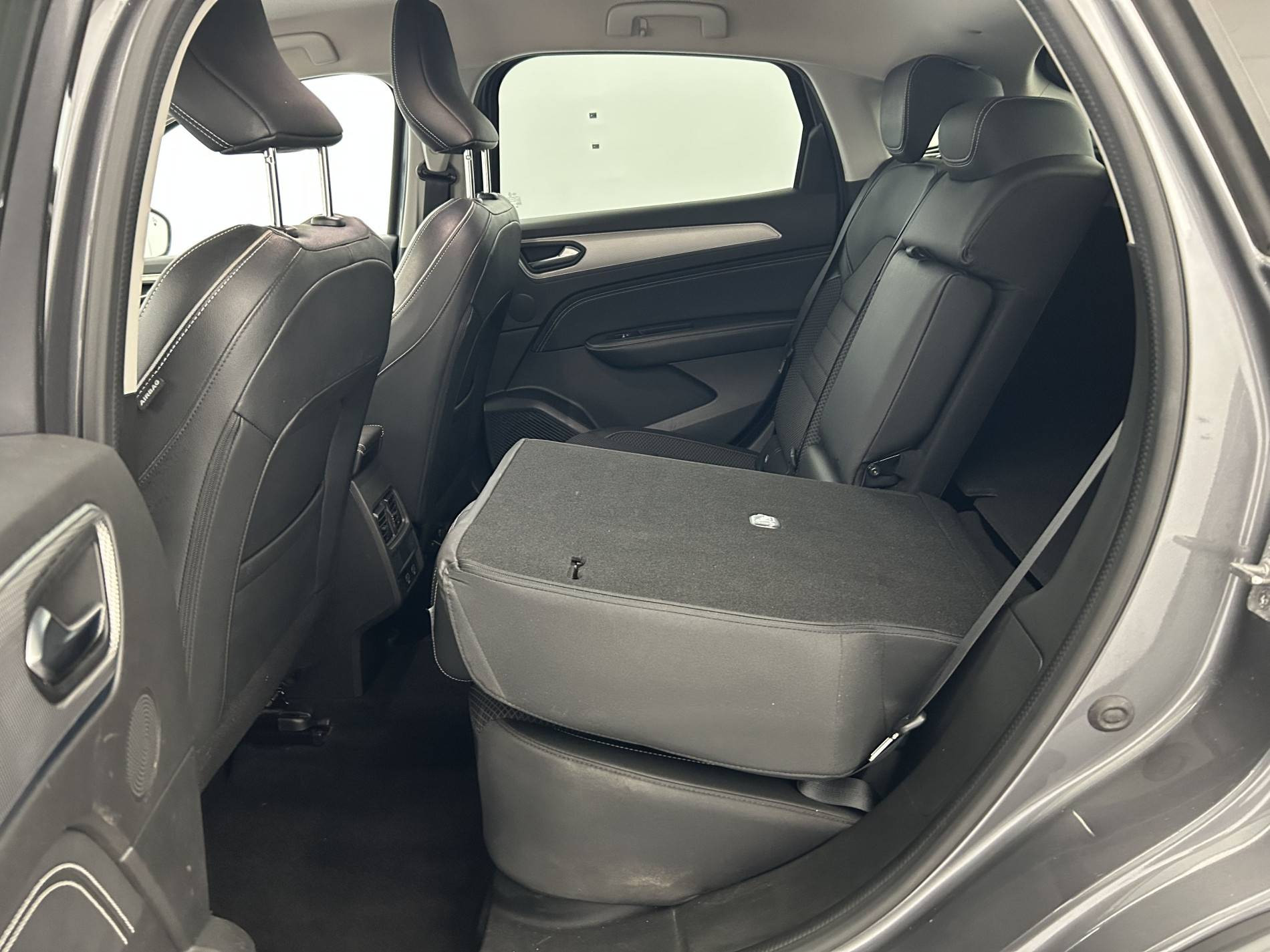 Vente en ligne Renault Arkana  E-Tech 145 - 21B au prix de 18 790 €