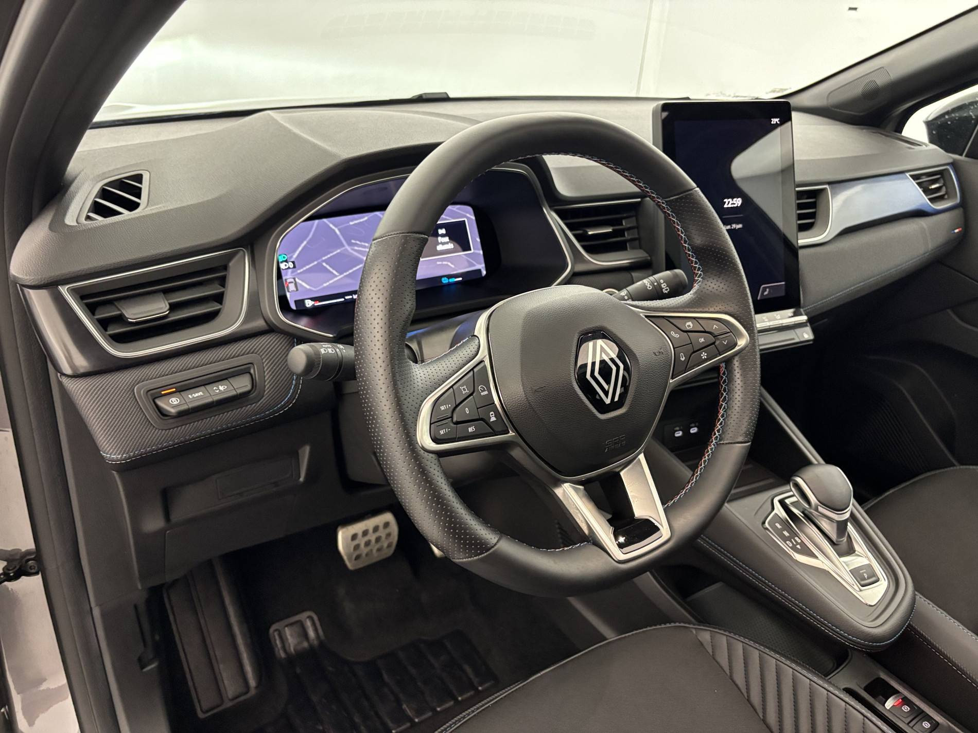 Vente en ligne Renault Captur  E-Tech full hybrid 145 ch au prix de 26 990 €