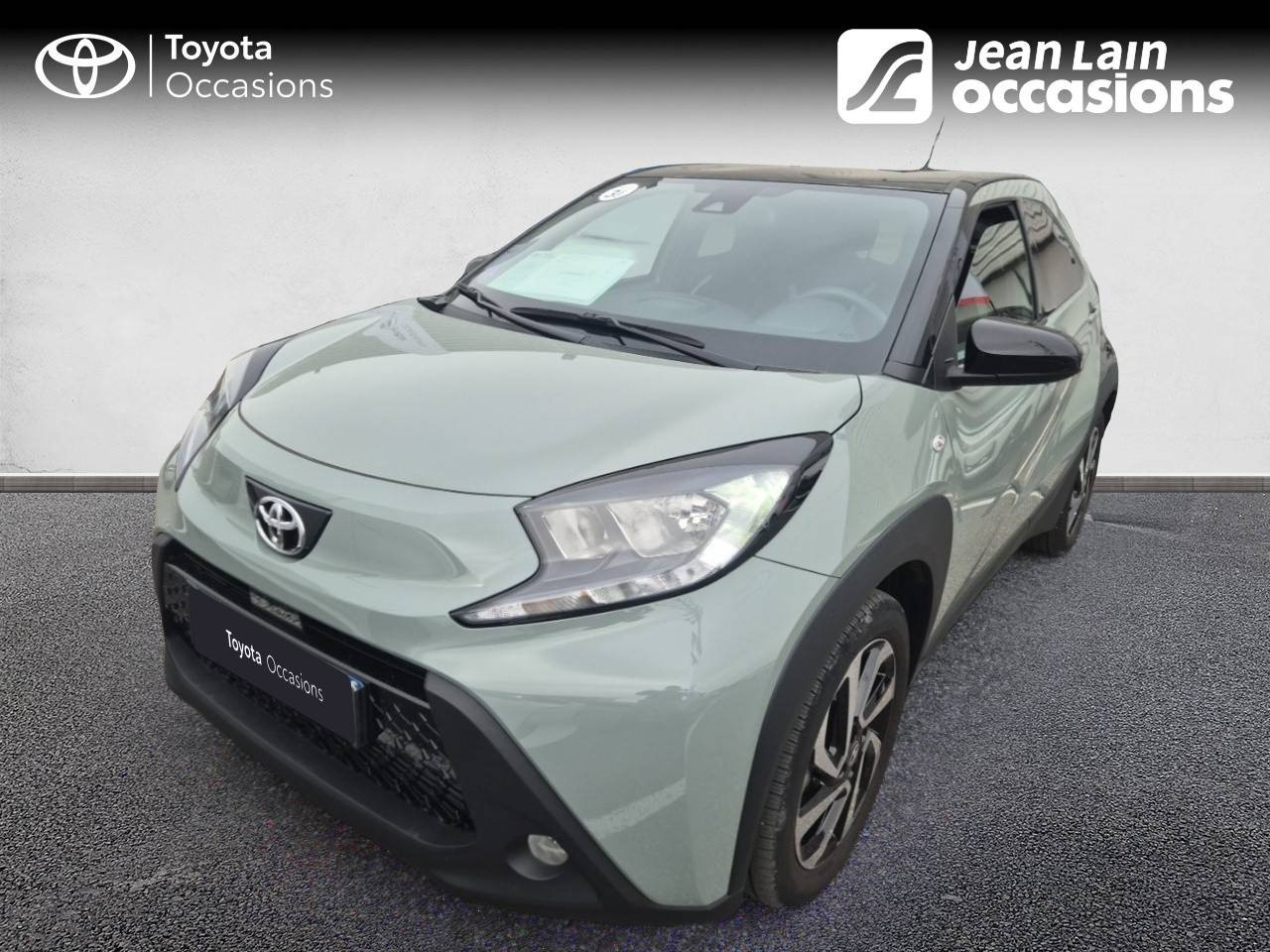 Vente en ligne TOYOTA AYGO X Aygo X 1.0 VVT-i 72 S-CVT Design de 2025 au prix de 17 900 €