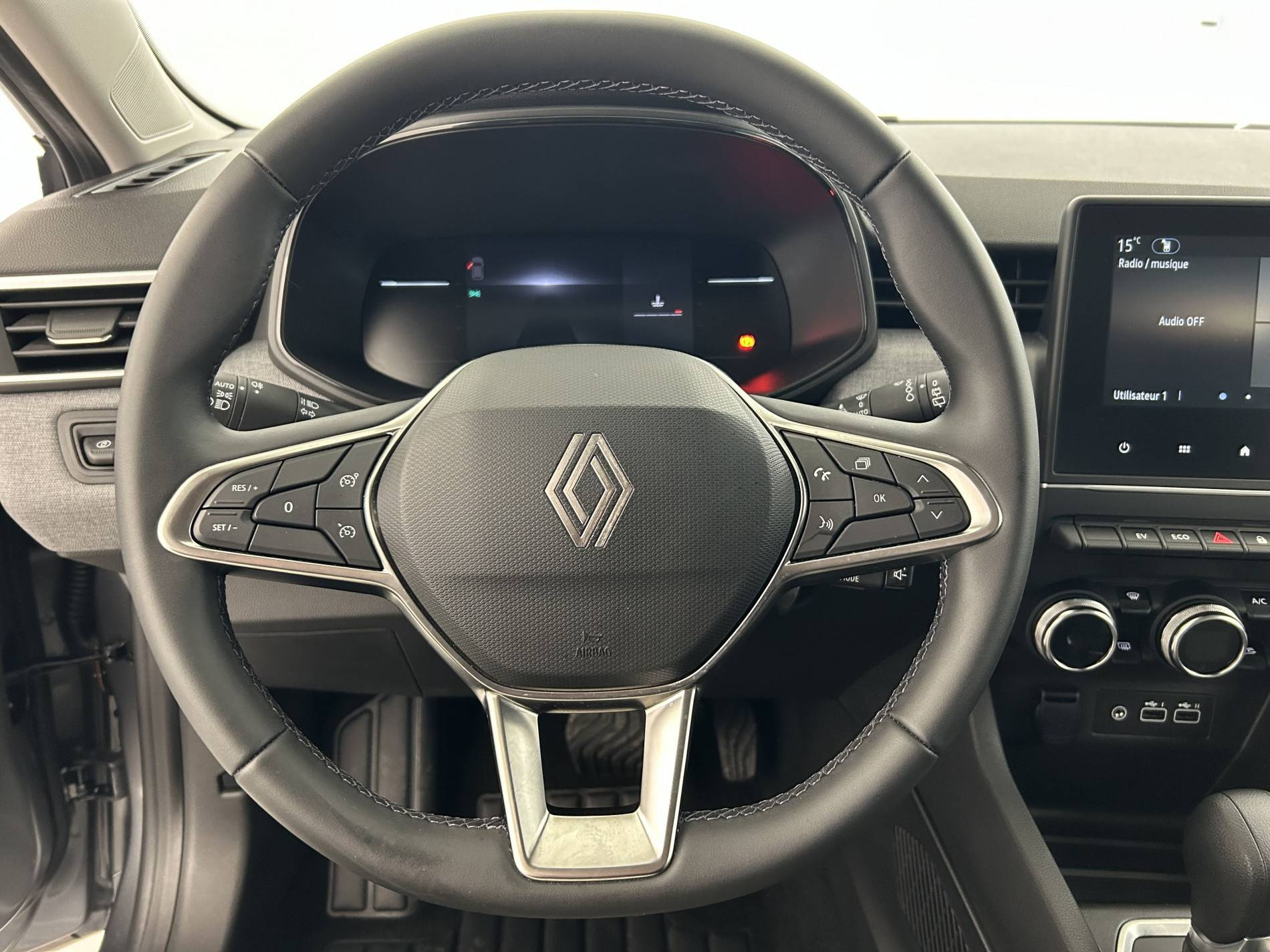 Vente en ligne Renault Clio 5 Clio E-Tech full hybrid 145 ch GSR2 au prix de 19 990 €