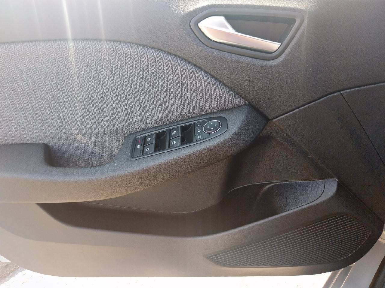 Vente en ligne Renault Clio 5 Clio E-Tech full hybrid 145 au prix de 16 990 €