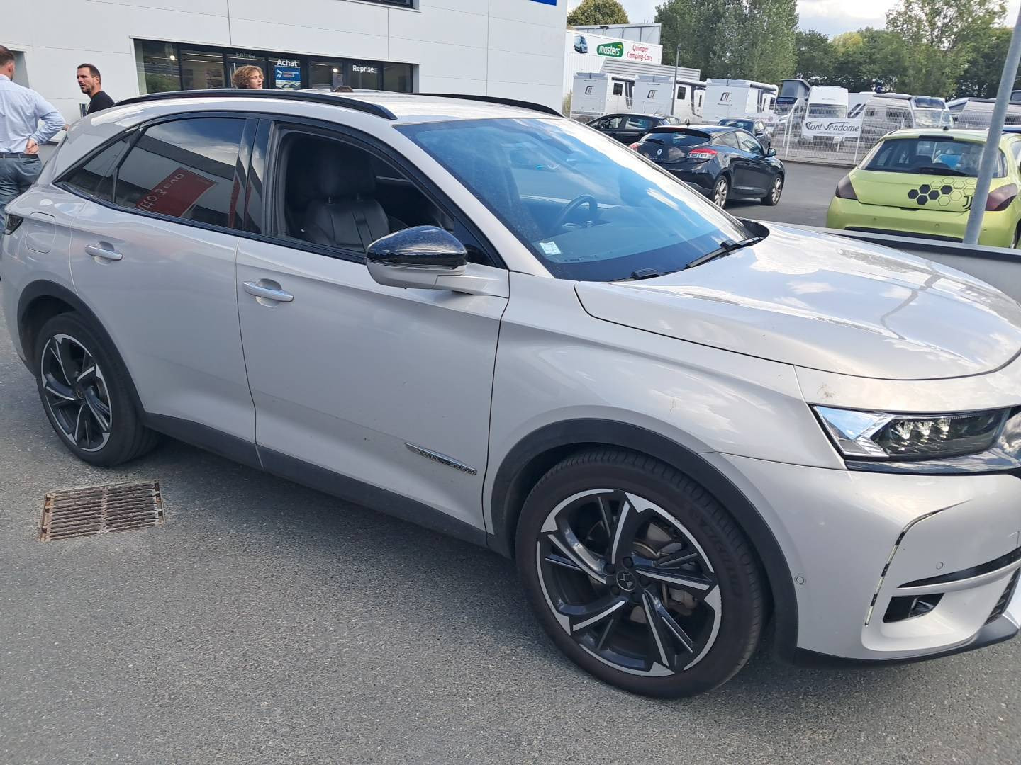 Vente en ligne Ds DS7 Crossback  Hybride E-Tense 300 EAT8 4x4 au prix de 27 990 €