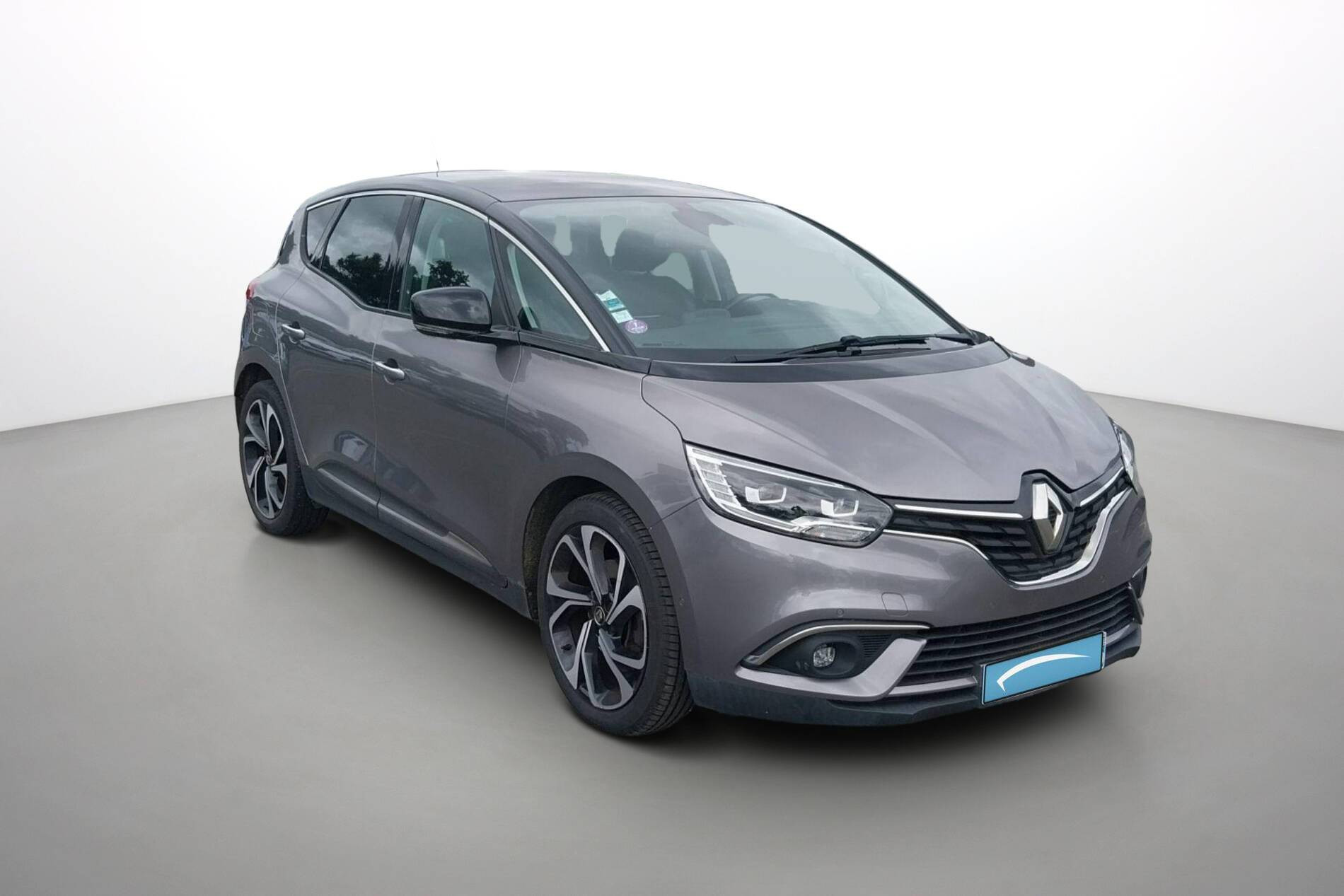 Vente en ligne Renault Scenic 4 Scenic TCe 140 FAP au prix de 17 790 €