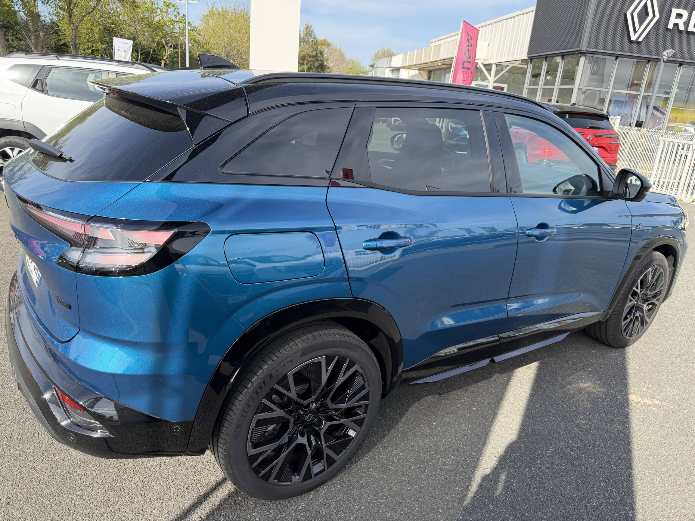 Vente en ligne Renault Austral  full hybrid E-Tech 200 ch au prix de 37 990 €