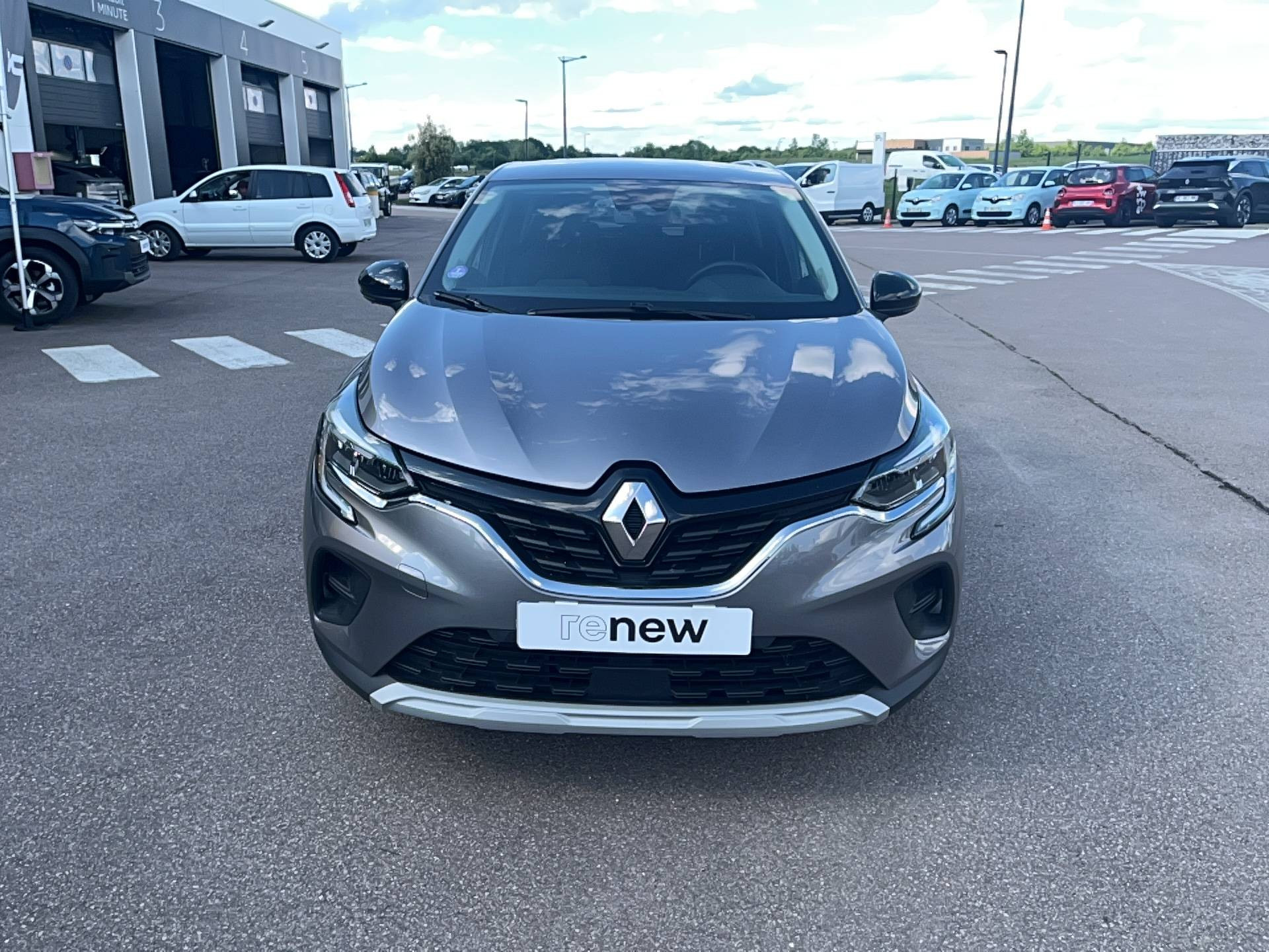Renault Captur  E-Tech full hybrid 145 occasion de 2022 en vente à Alençon