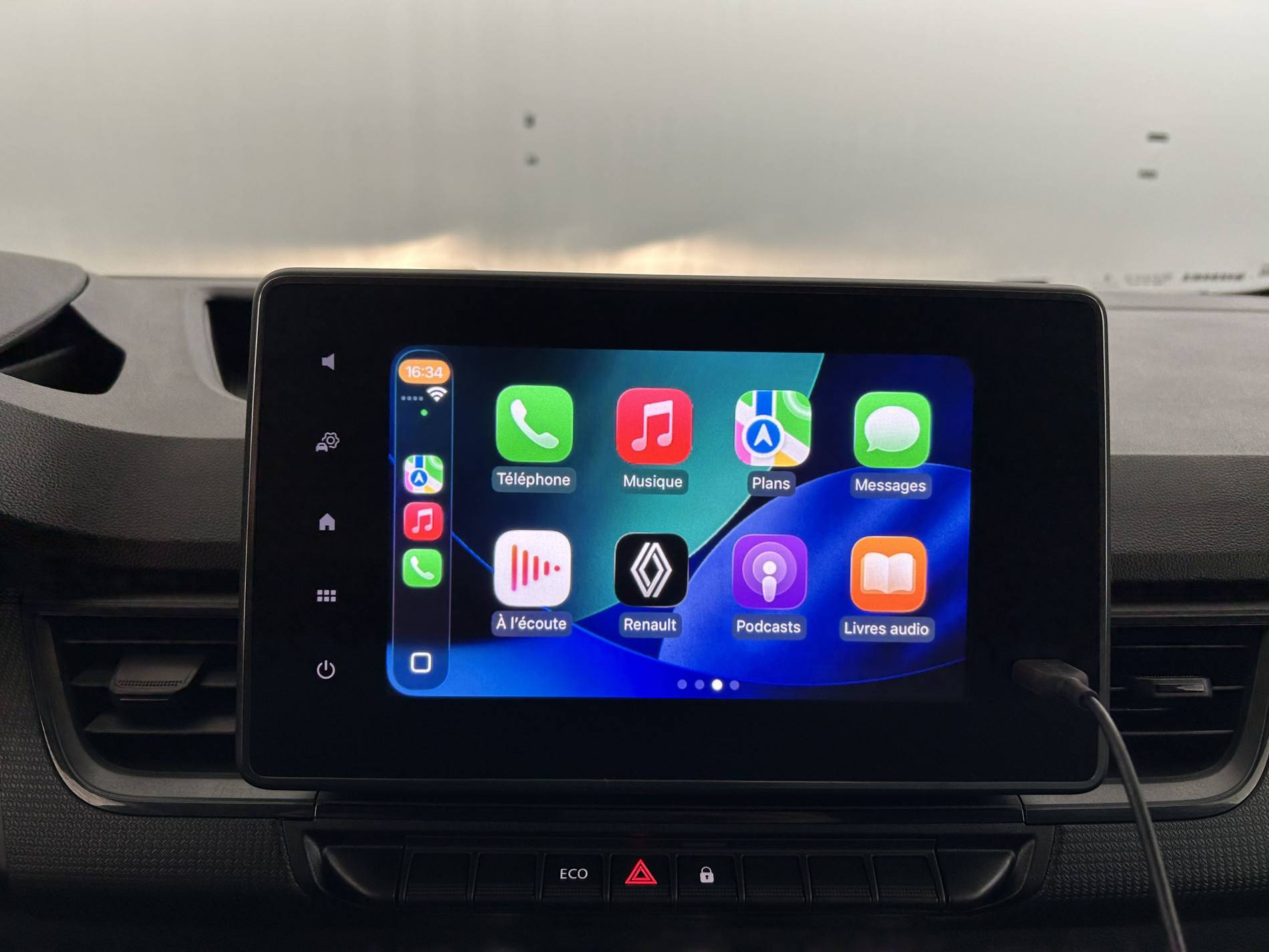 Vente en ligne Renault Kangoo Van E-Tech  L2 EV45  DC 80KW au prix de 23 290 €
