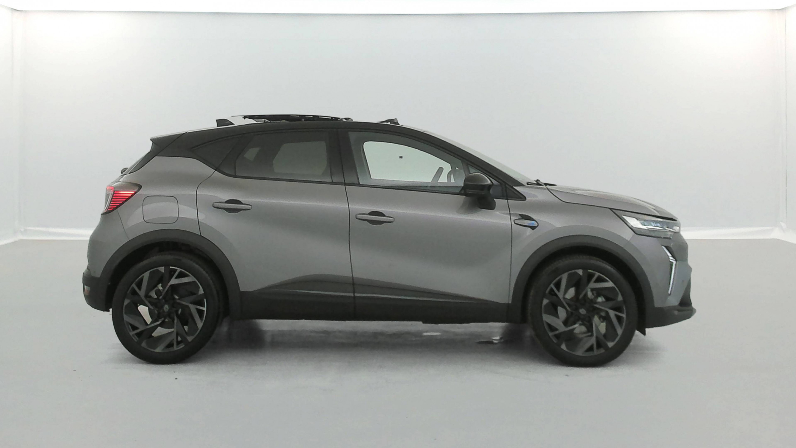 Vente en ligne Renault Captur  E-Tech full hybrid 145 ch au prix de 26 990 €