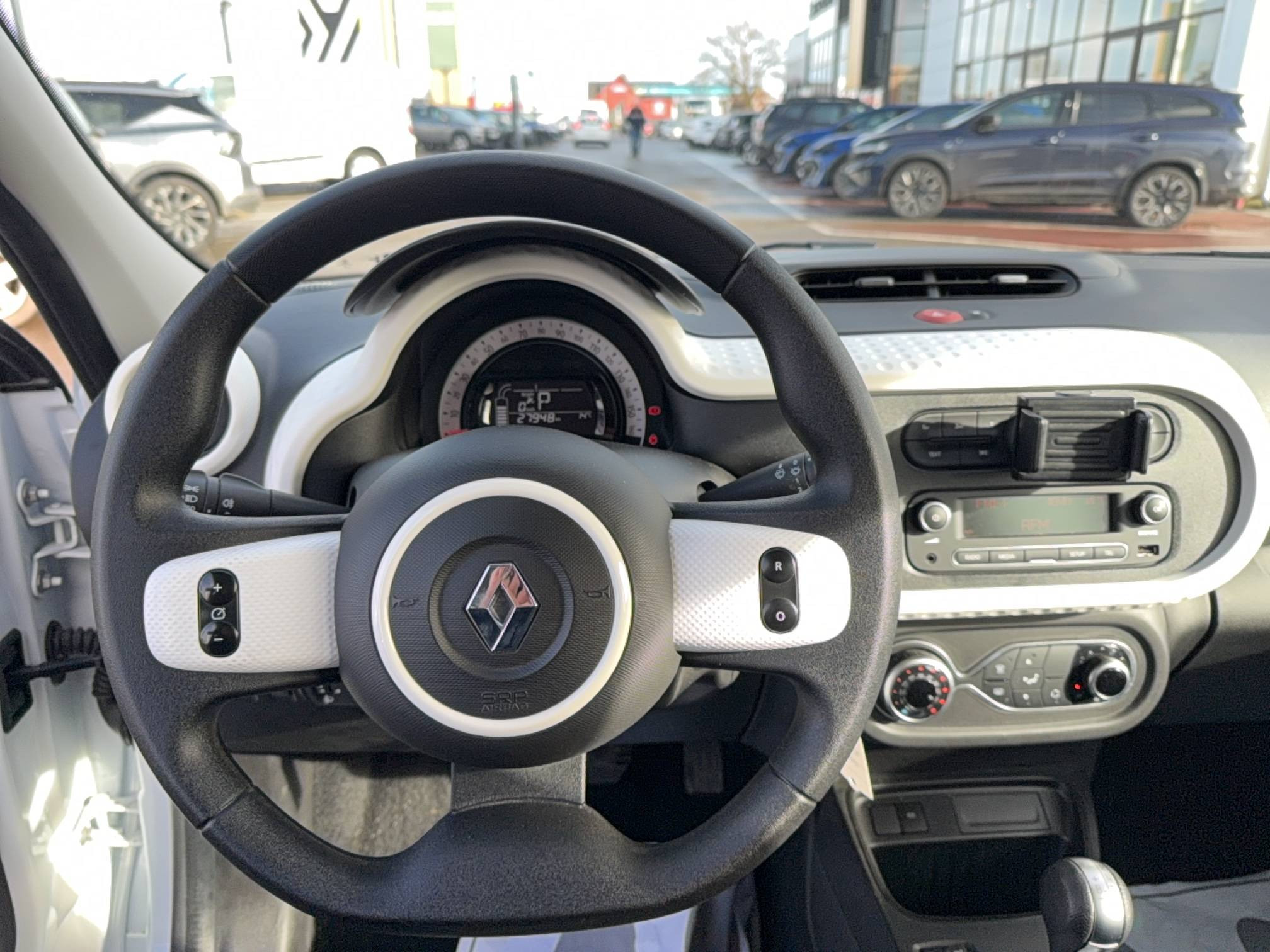 Vente en ligne Renault Twingo Electrique Twingo III E-Tech au prix de 9 890 €