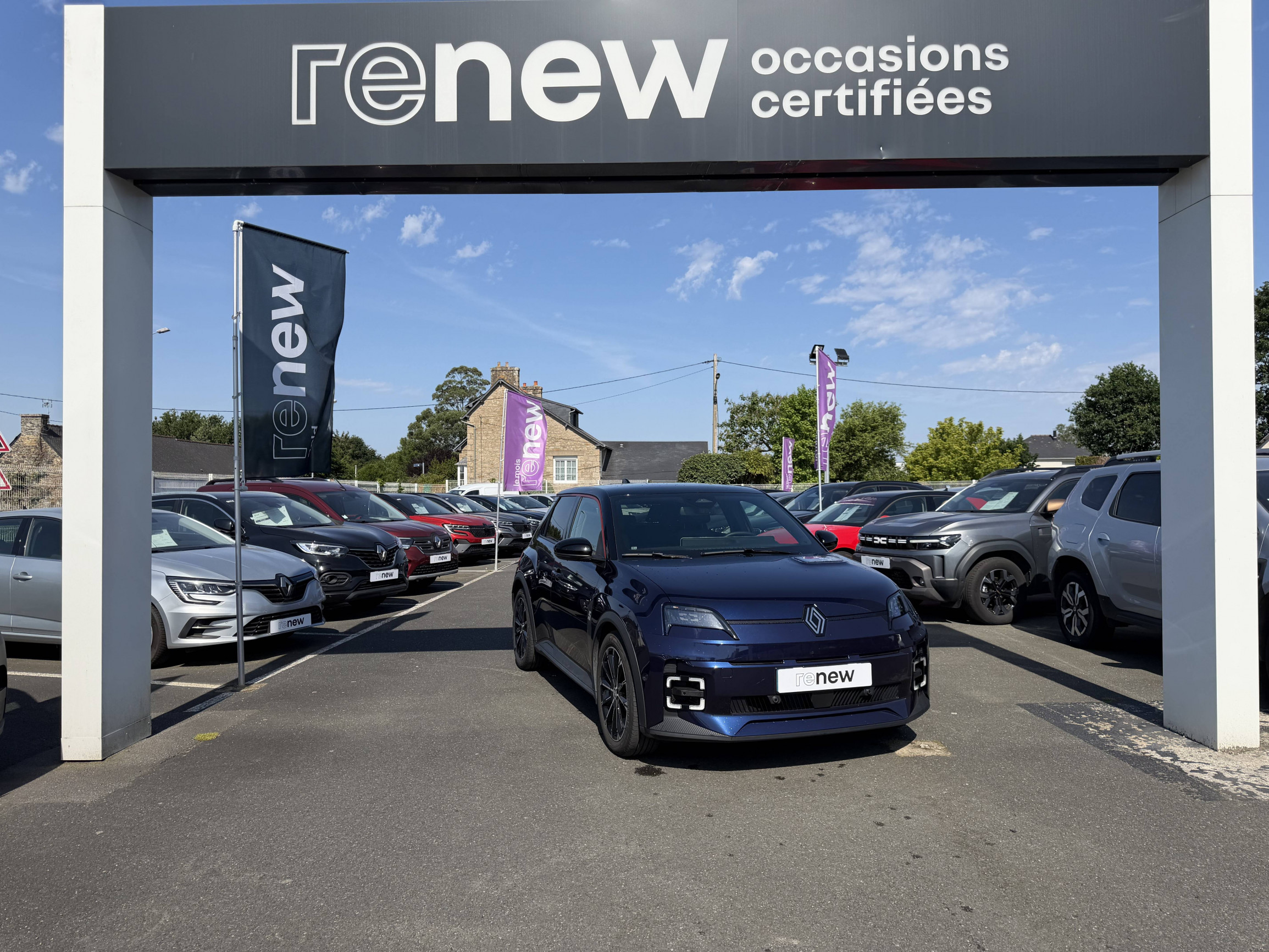 Renault R5 E-Tech  120 ch autonomie urbaine occasion de 2025 en vente à Lannion