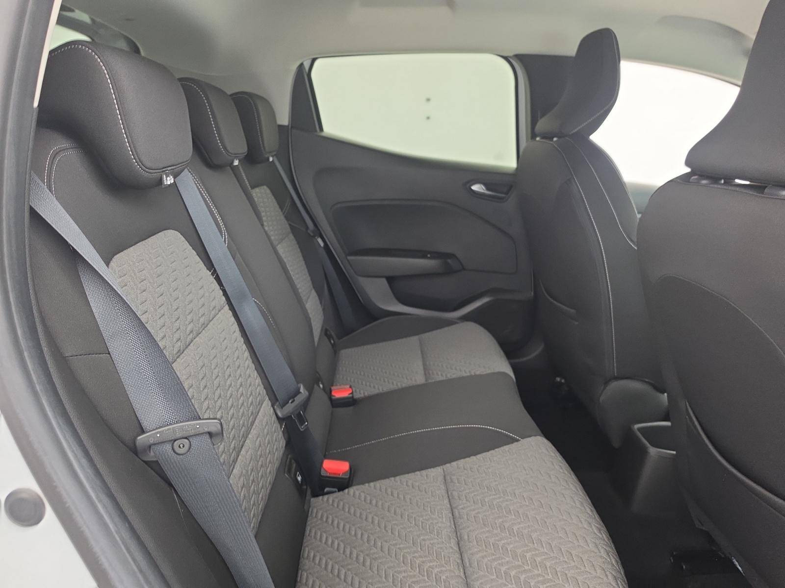Vente en ligne Renault Clio 5 Clio TCe 90 au prix de 13 850 €