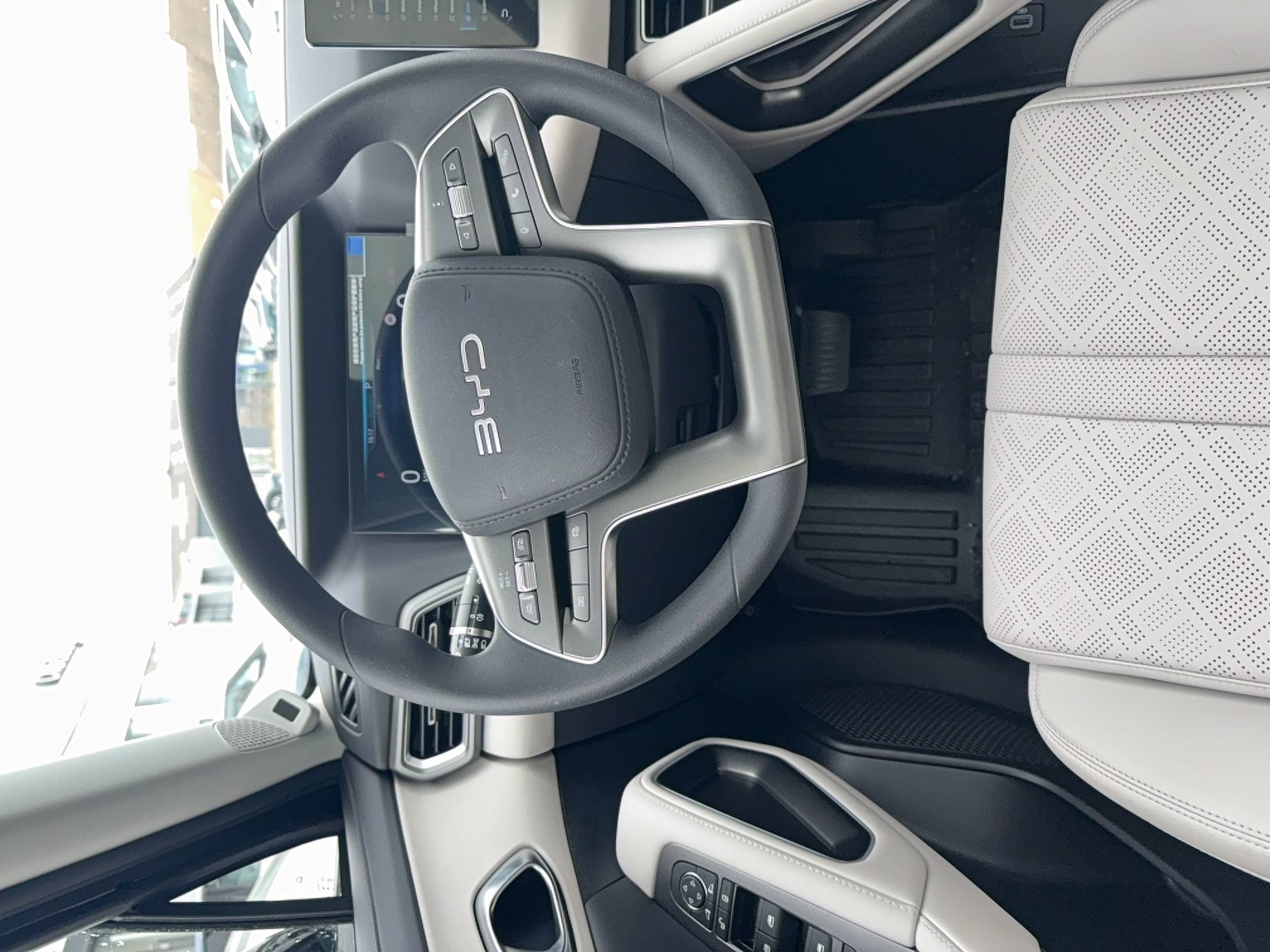 Vente en ligne Byd Atto 2  45.1 kWh 177 ch au prix de 26 990 €