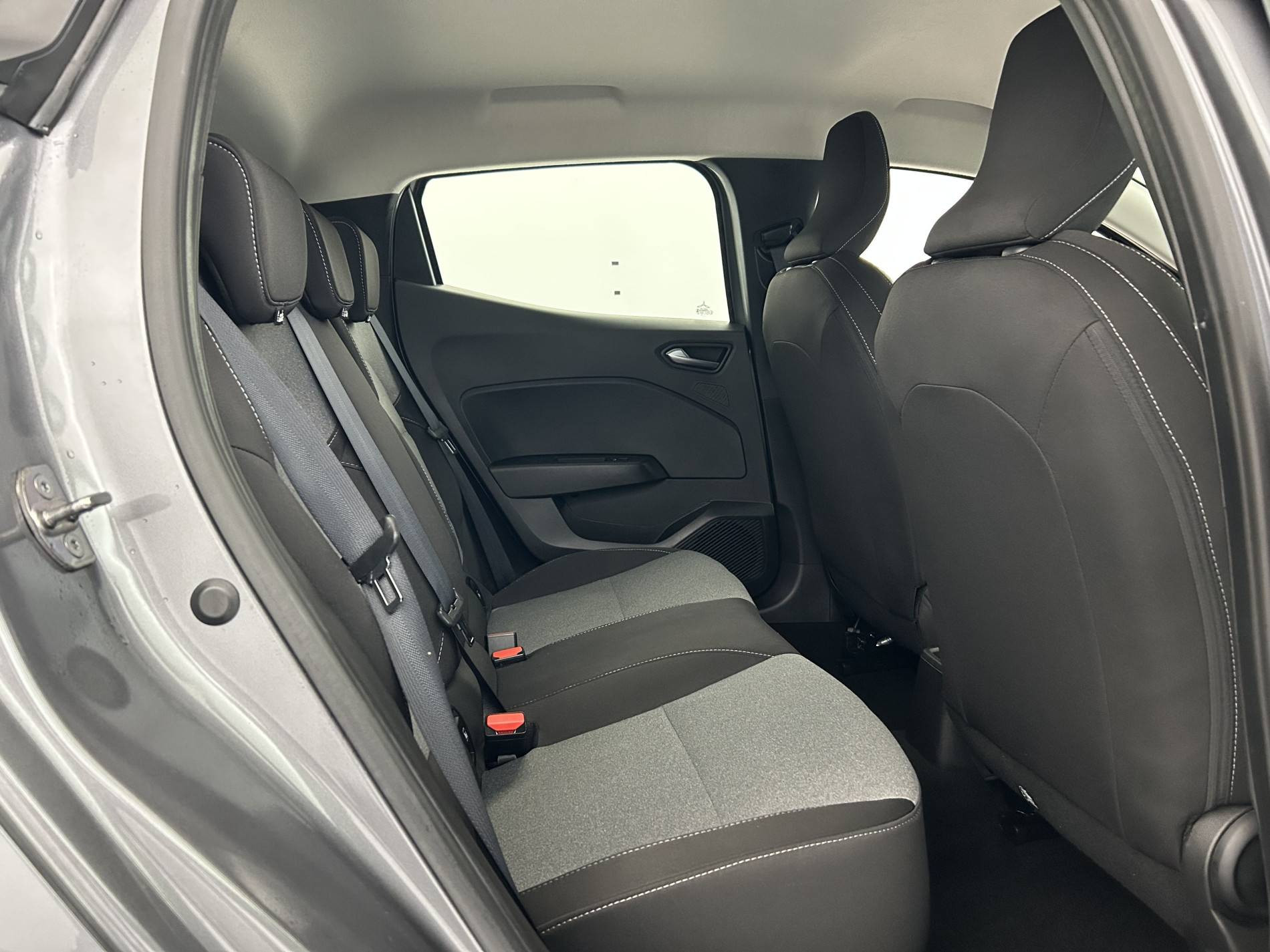 Vente en ligne Renault Clio 5 Clio TCe 90 ch GSR2 au prix de 15 490 €