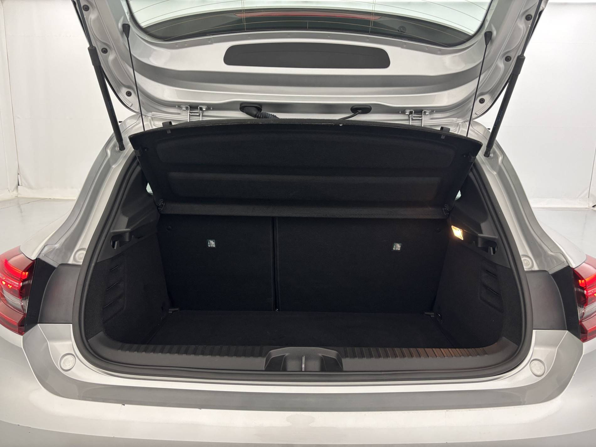 Vente en ligne Renault Clio 5 Clio TCe 90 au prix de 12 990 €