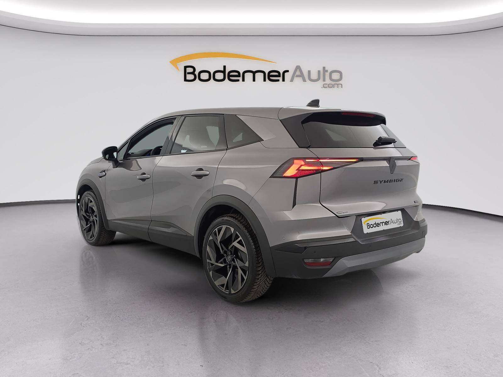 Vente en ligne Renault Symbioz  E-Tech full hybrid 145 au prix de 26 990 €