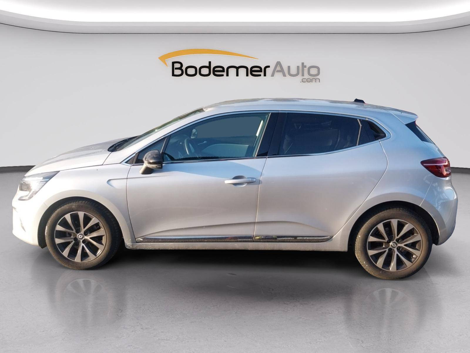 Vente en ligne Renault Clio 5 Clio TCe 90 au prix de 14 490 €