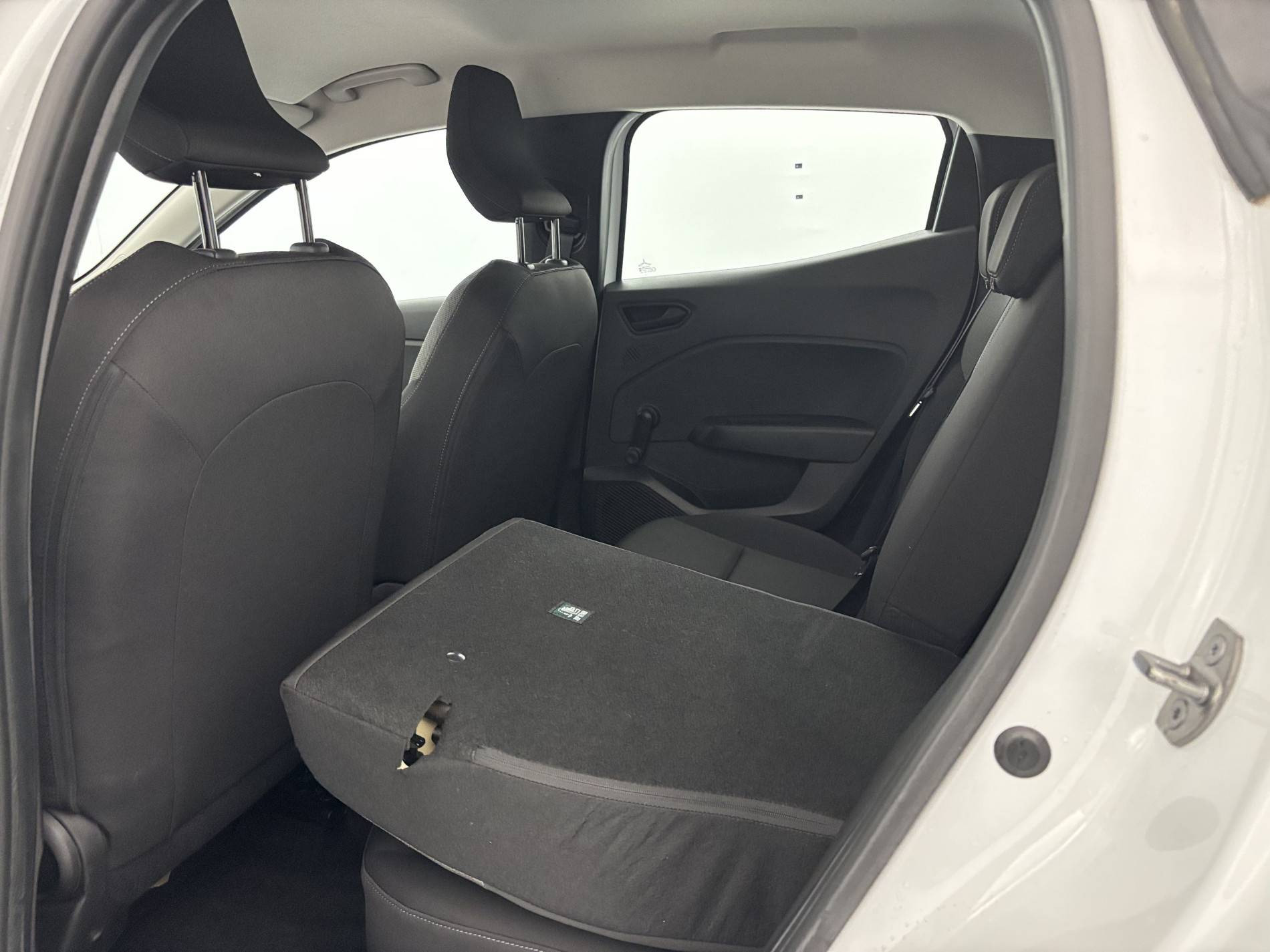 Vente en ligne Renault Clio 5 Clio SCe 65 au prix de 11 990 €