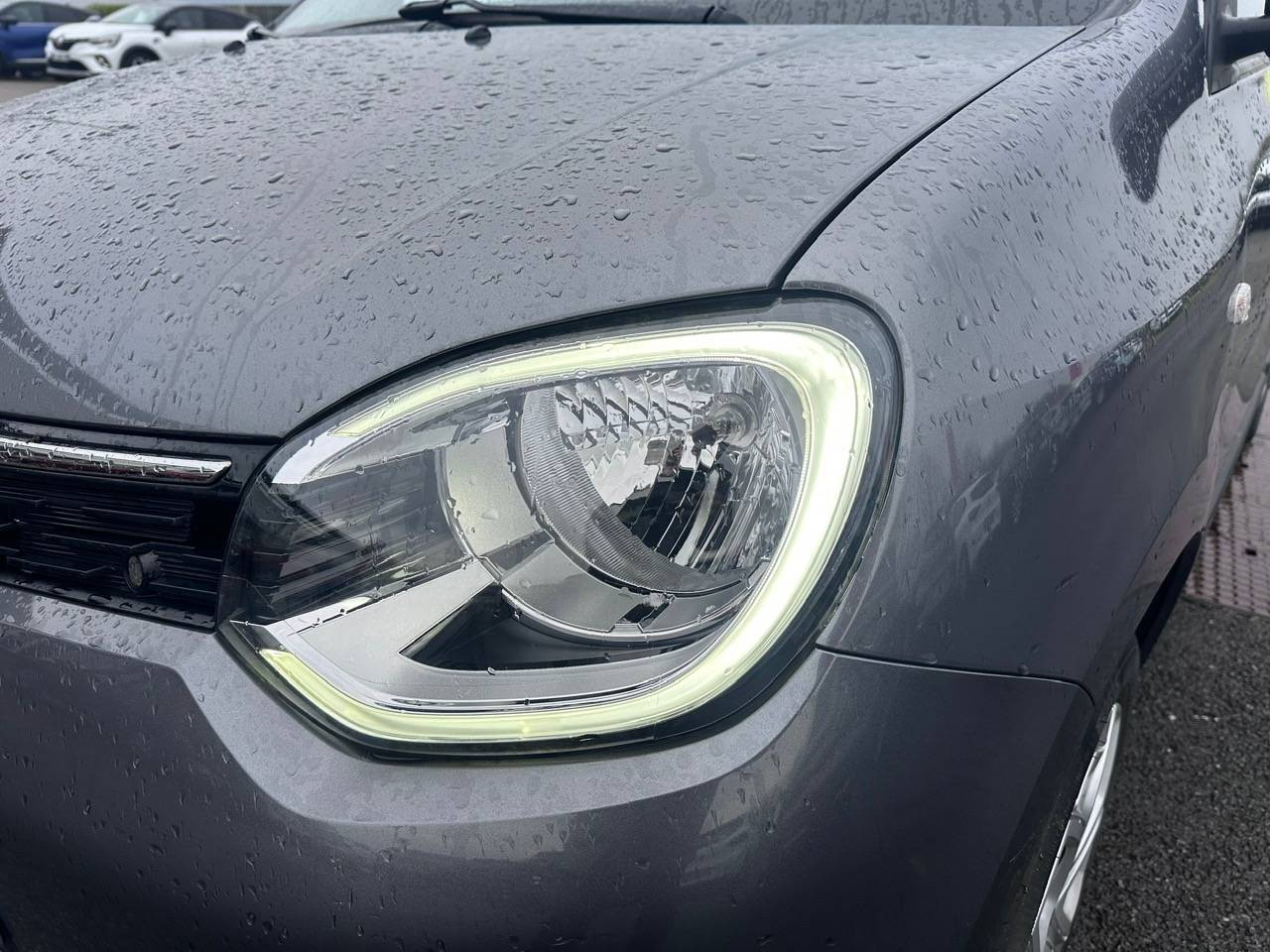 Vente en ligne Renault Twingo Electrique Twingo III E-Tech au prix de 10 890 €