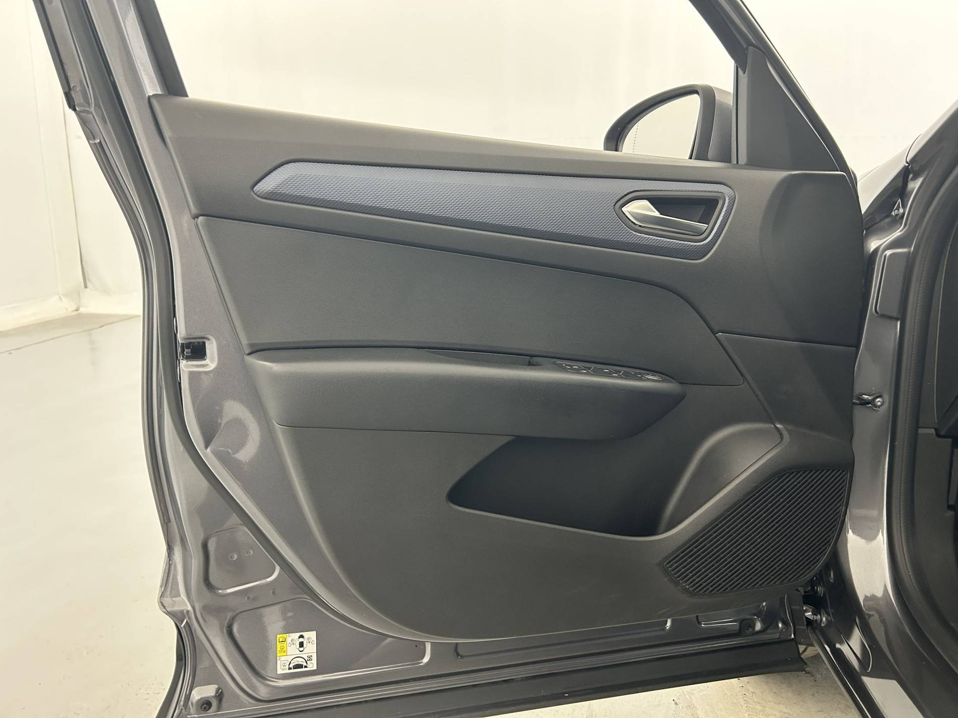 Vente en ligne Renault Arkana  mild hybrid 140 EDC FAP - 22 au prix de 20 490 €