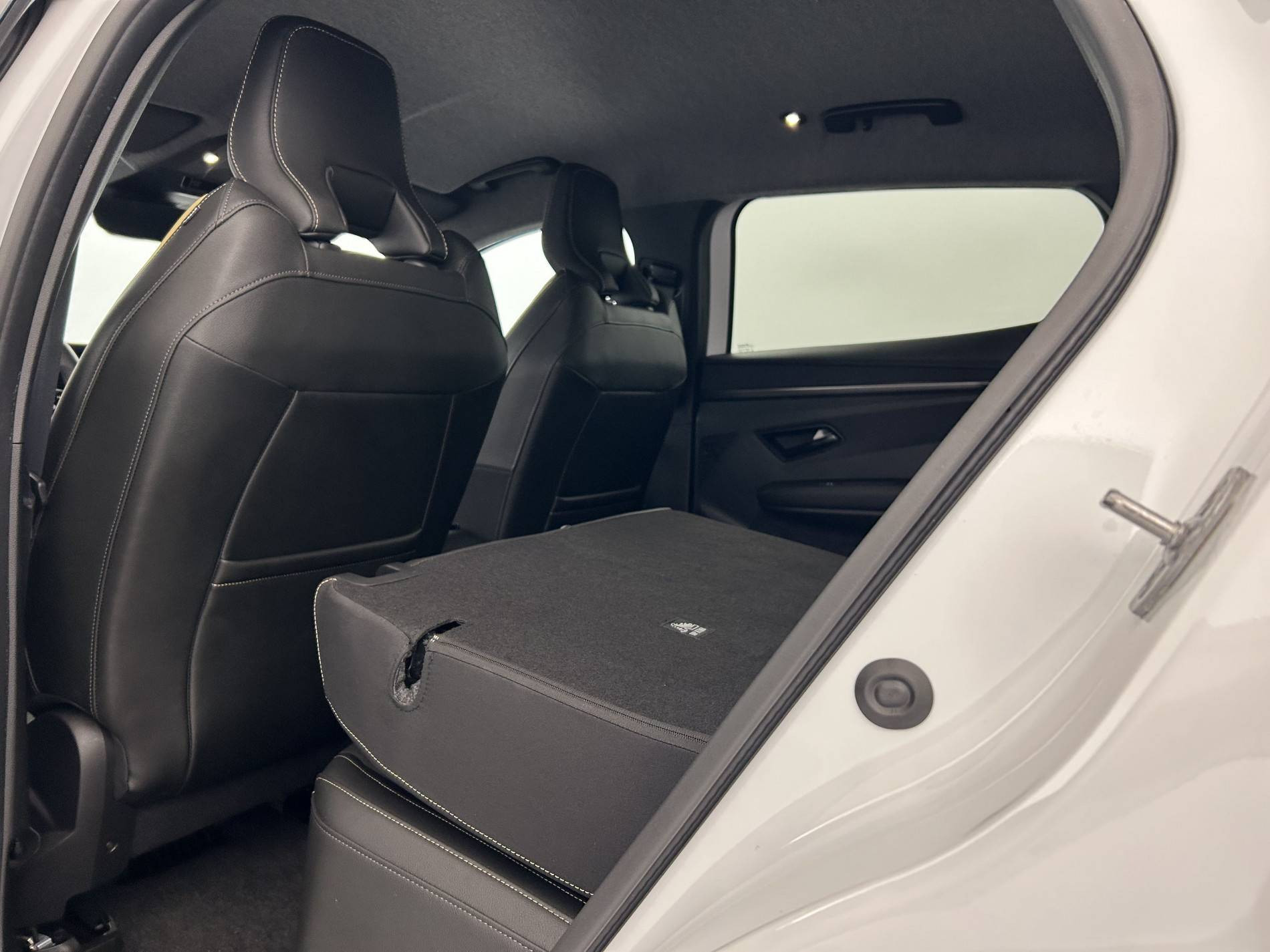 Vente en ligne Renault Megane E-Tech  220 ch autonomie confort GSR2 au prix de 31 990 €