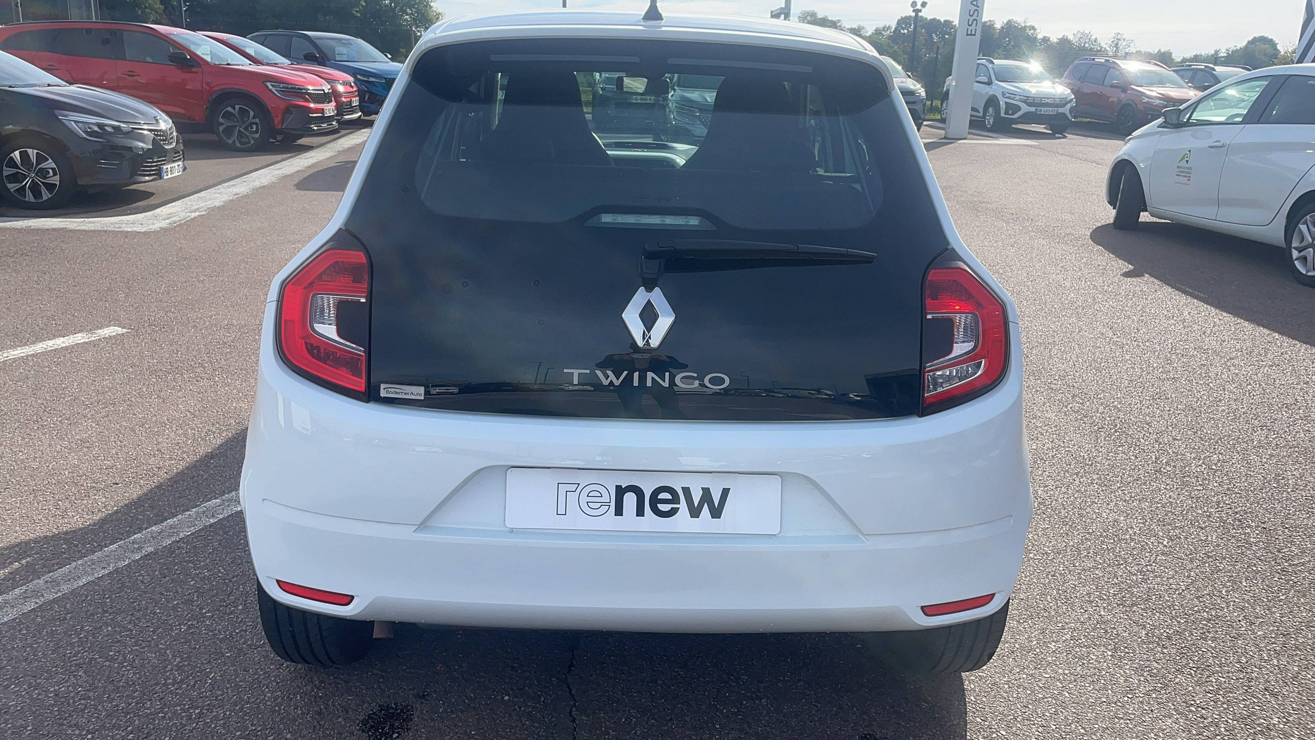 Vente en ligne Renault Twingo 3  SCe 65 - 21 au prix de 11 690 €