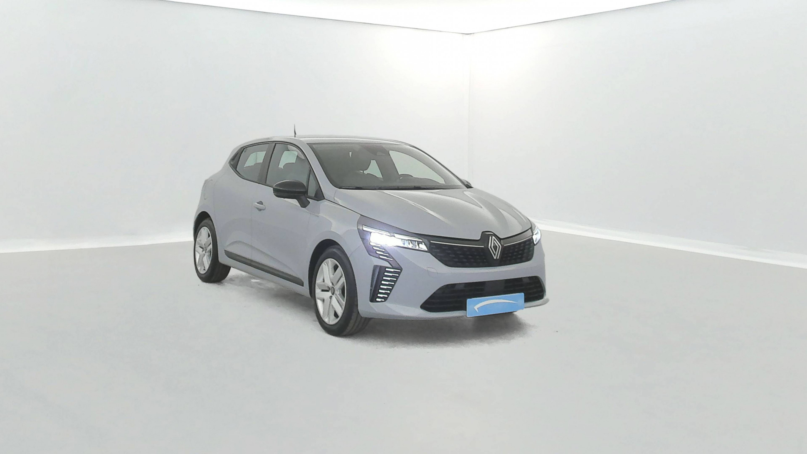 Vente en ligne Renault Clio 5 Clio TCe 90 au prix de 15 790 €