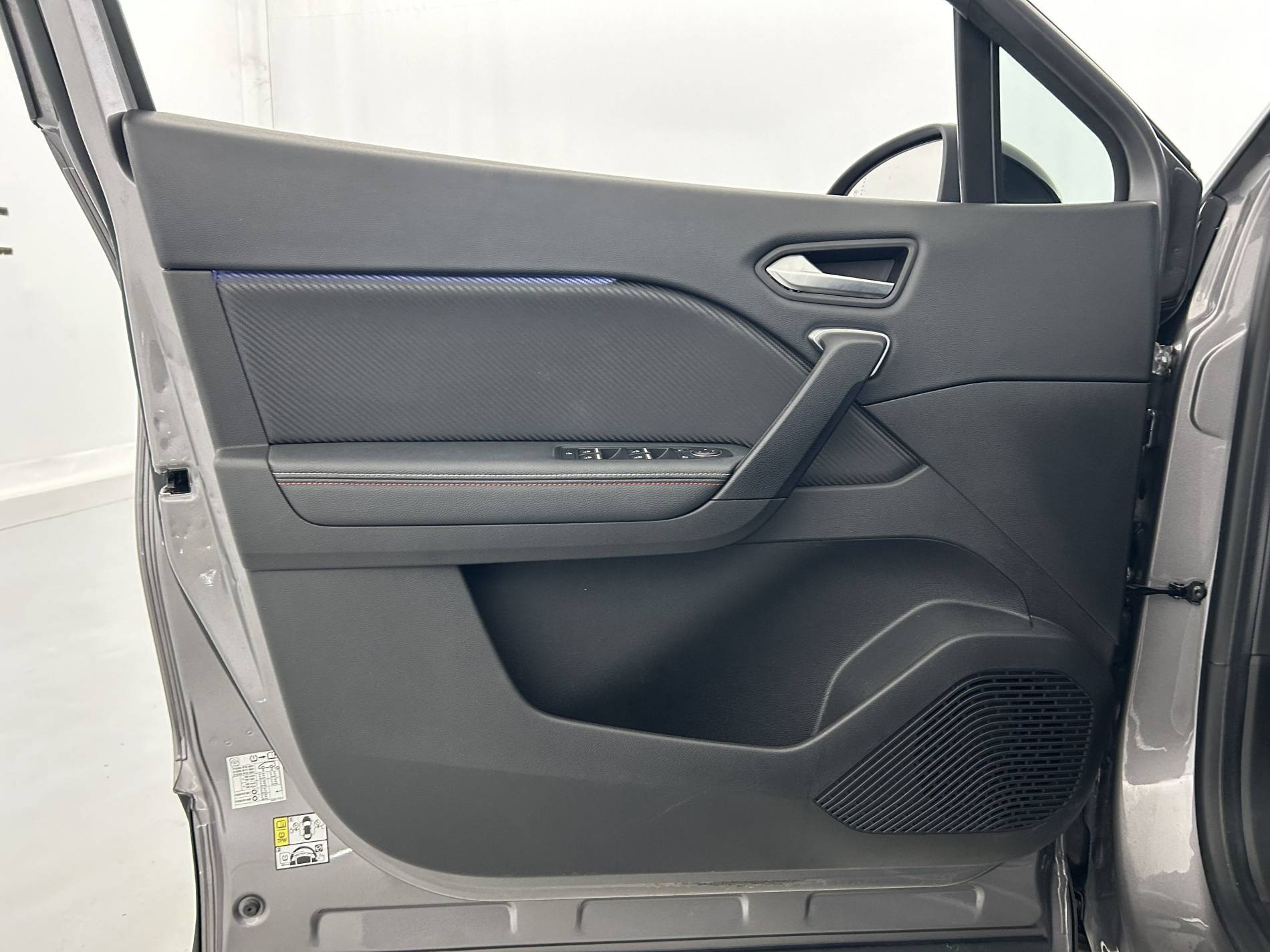 Vente en ligne Renault Captur  E-Tech 145 - 21 au prix de 19 790 €