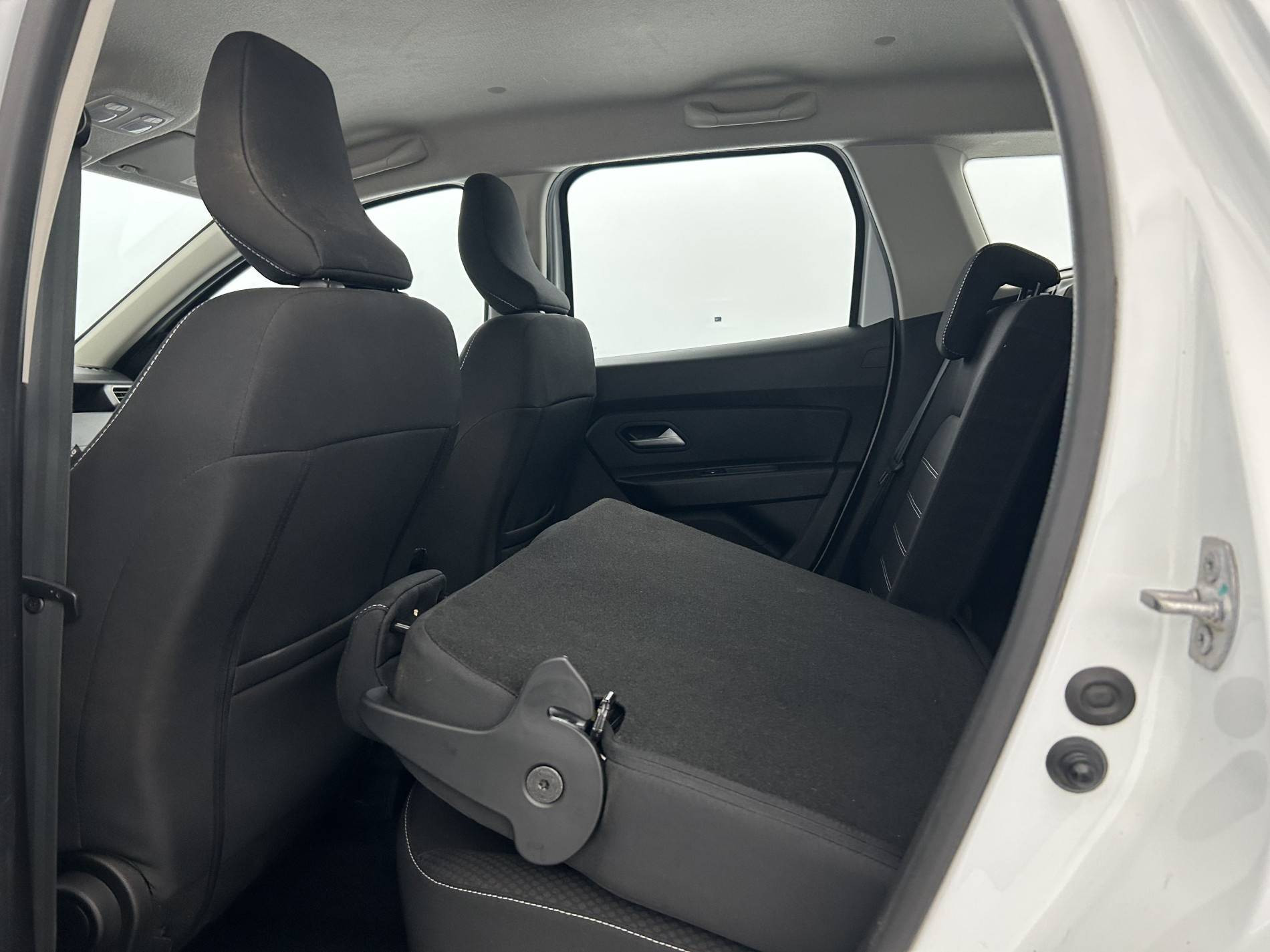 Vente en ligne Dacia Duster  ECO-G 100 4x2 au prix de 16 990 €