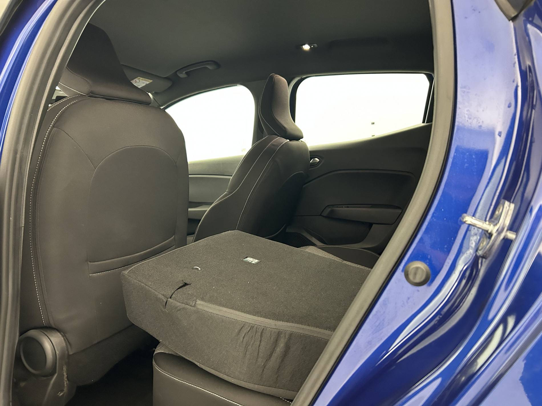 Vente en ligne Renault Clio 5 Clio TCe 90 - 21N au prix de 13 990 €