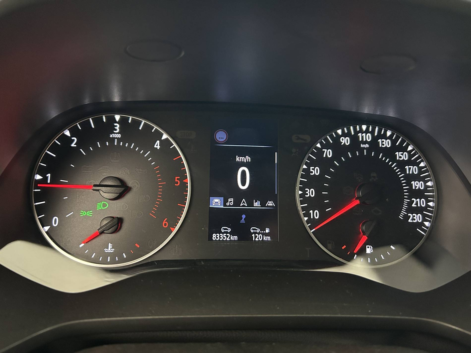 Vente en ligne Renault Captur  Blue dCi 95 au prix de 14 590 €