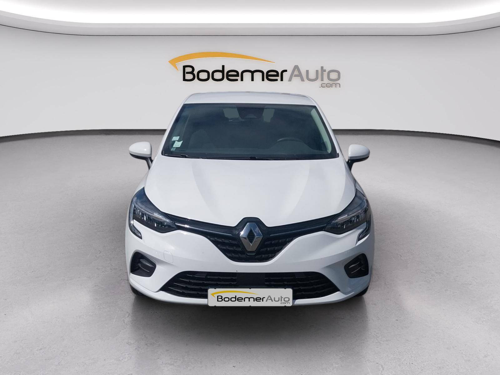 Vente en ligne Renault Clio 5 Clio E-Tech 140 - 21N au prix de 14 890 €