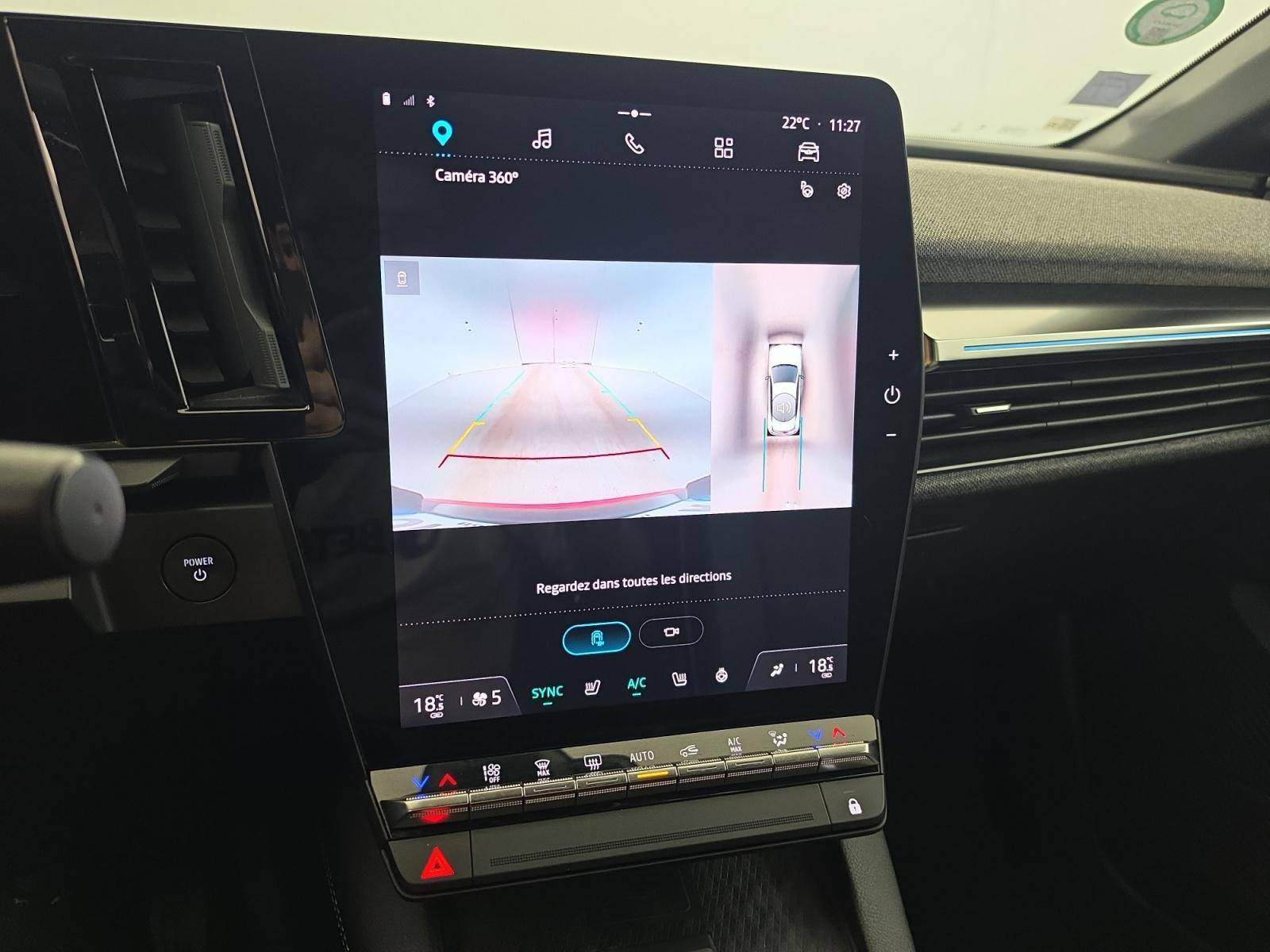 Vente en ligne Renault Megane E-Tech  EV60 220 ch super charge au prix de 22 990 €