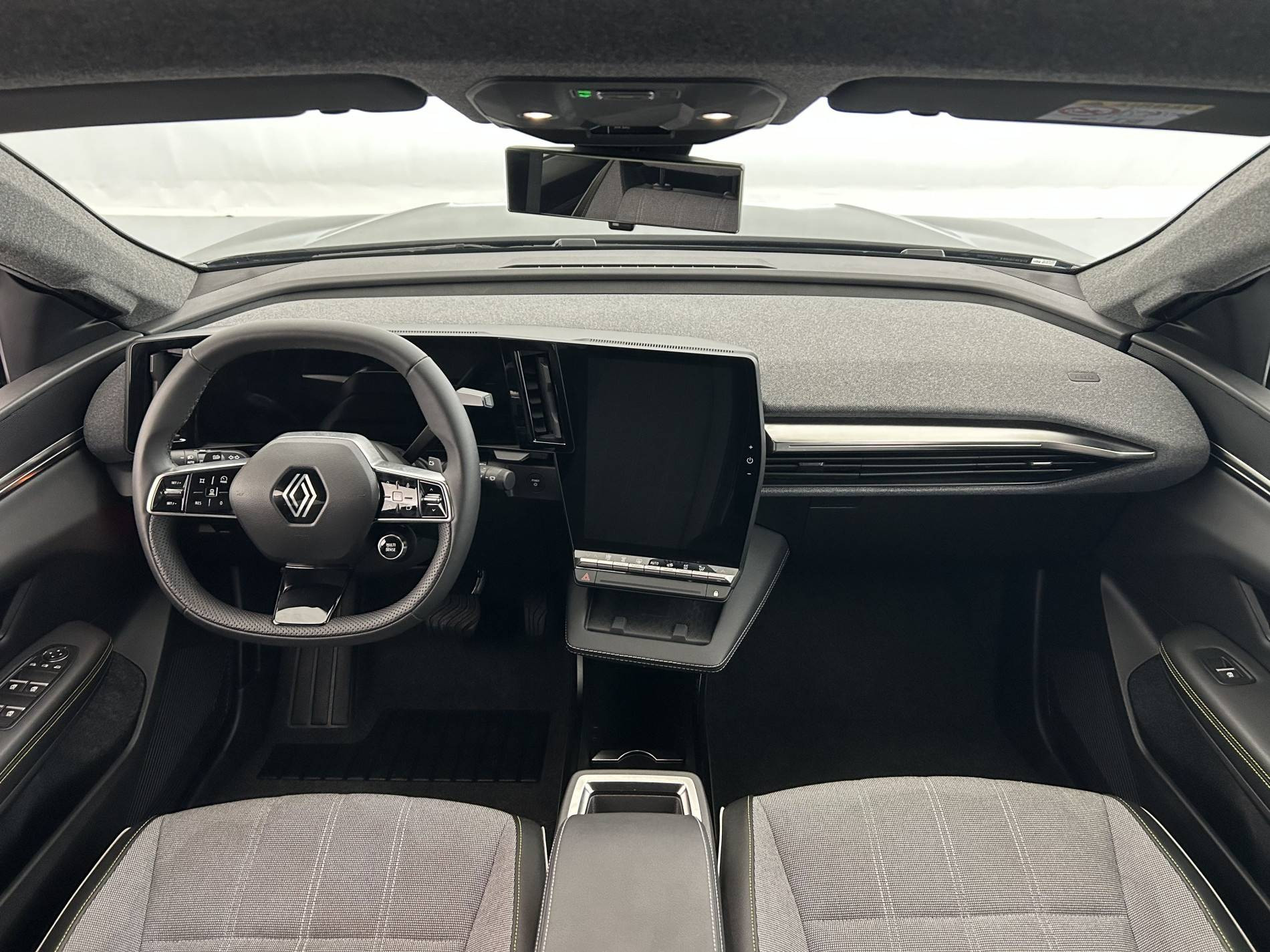 Vente en ligne Renault Scenic E-Tech  220 ch grande autonomie au prix de 37 890 €