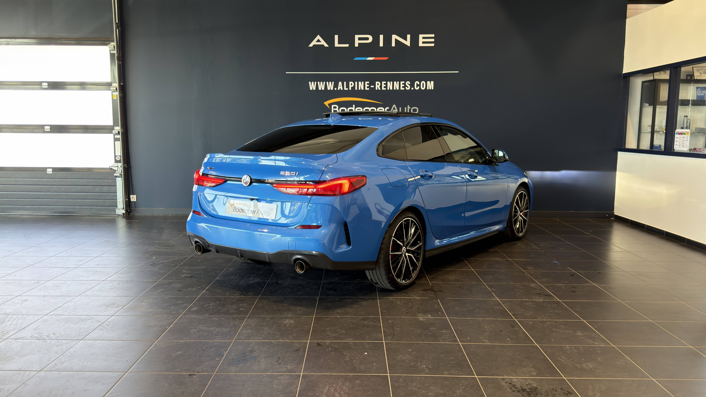 Vente en ligne Bmw Série 2 Gran Coupé Gran Coupe 220i 178 ch DKG7 au prix de 35 990 €