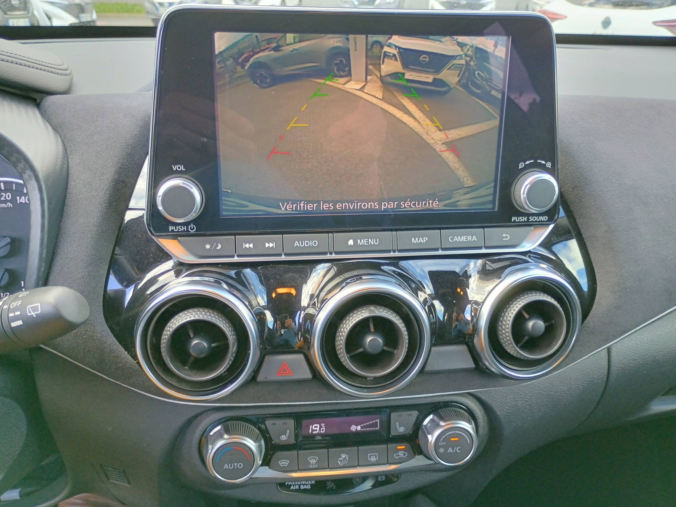 Vente en ligne Nissan Juke Juke DIG-T 114 au prix de 18 300 €