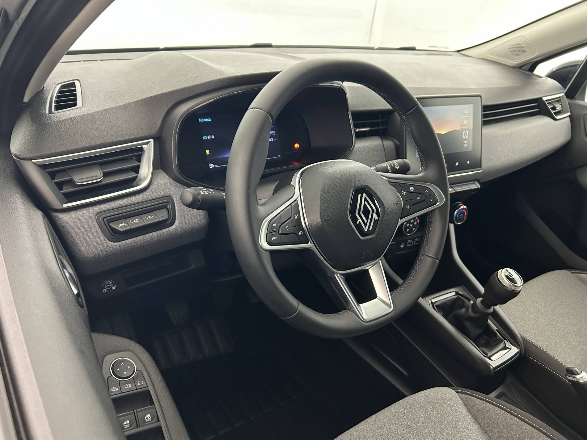 Vente en ligne Renault Clio 5 Clio TCe 100 GPL au prix de 14 900 €