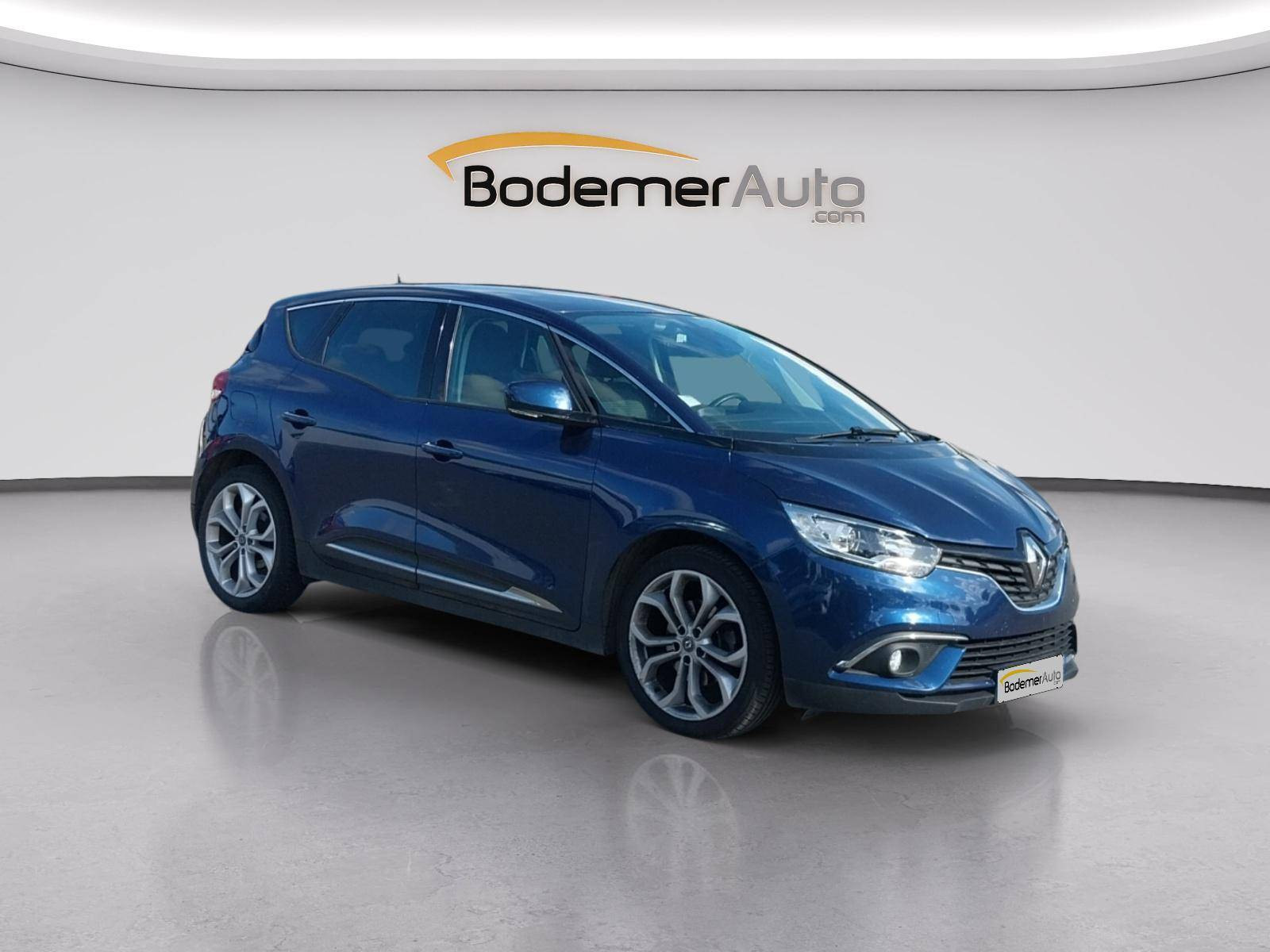 Vente en ligne Renault Scenic 4 Scenic Blue dCi 120 EDC au prix de 14 990 €