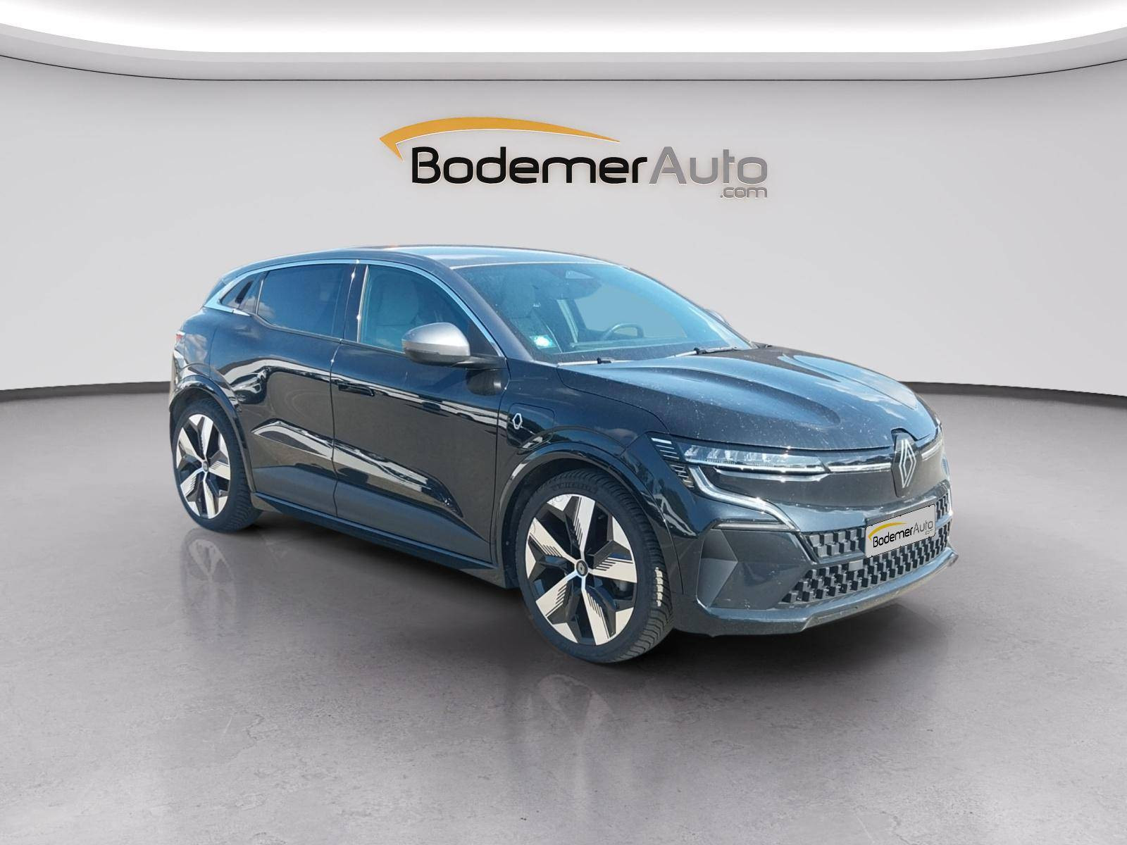 Vente en ligne Renault Megane E-Tech  EV60 220 ch super charge au prix de 23 990 €