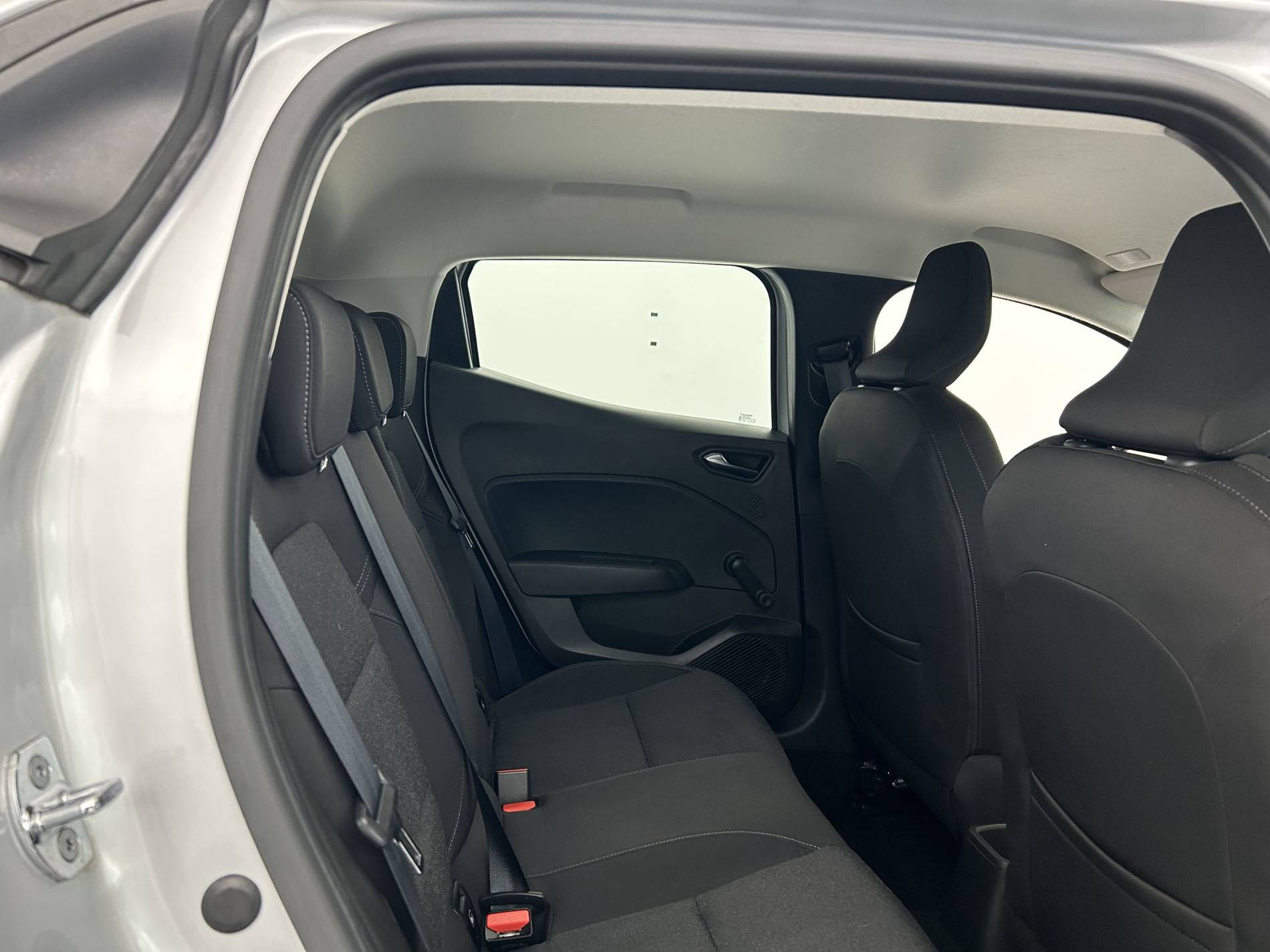 Vente en ligne Renault Clio 5 Clio TCe 90 au prix de 13 290 €