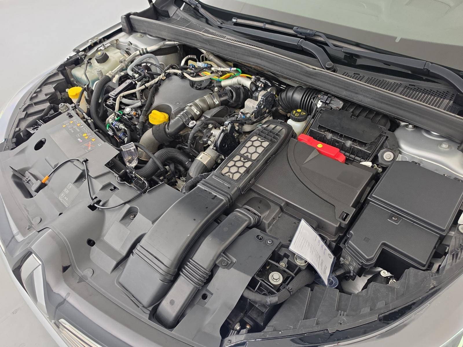 Vente en ligne Renault Megane 4 Mégane IV Berline Blue dCi 115 EDC au prix de 14 990 €