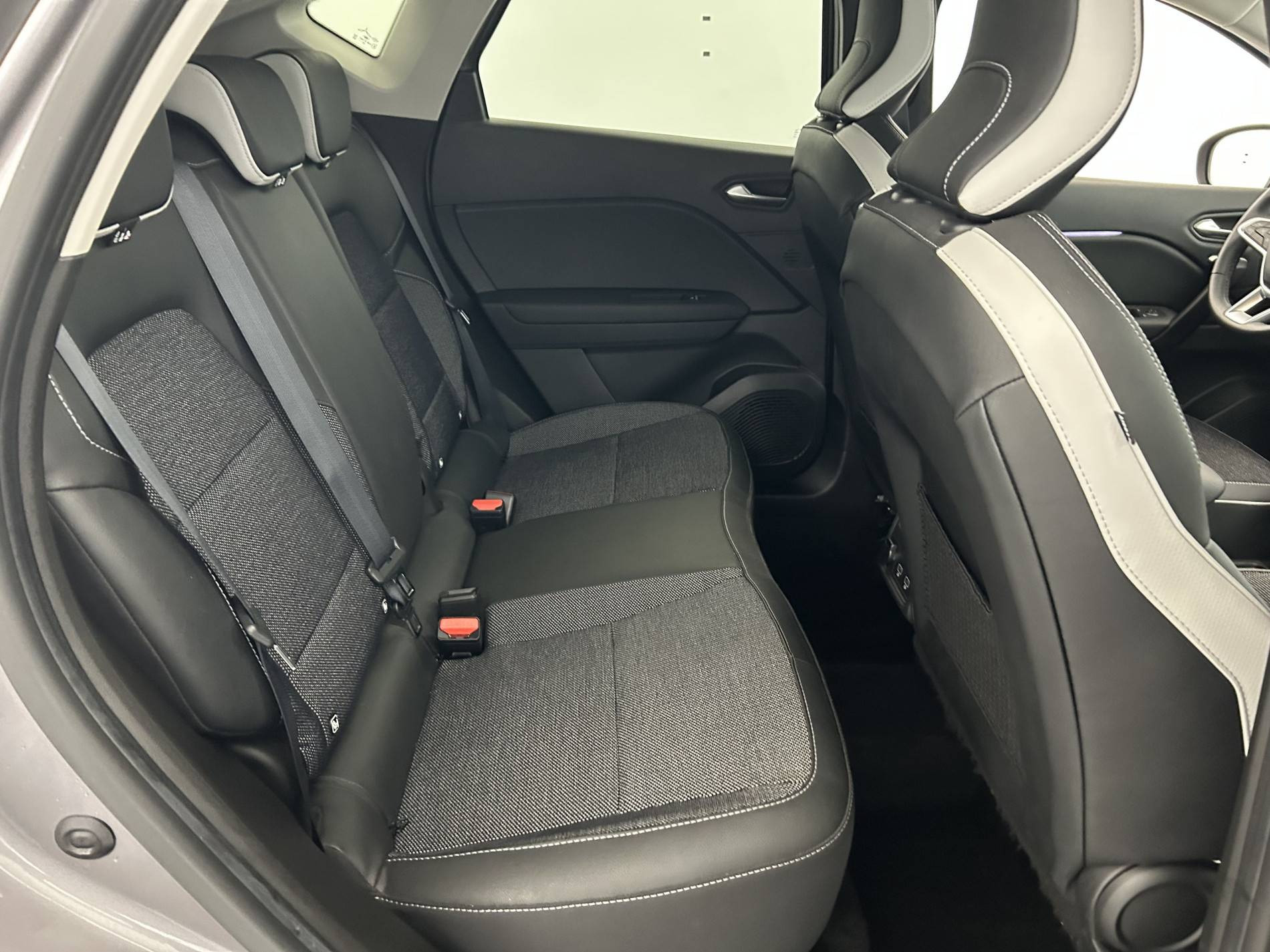 Vente en ligne Renault Captur  E-Tech full hybrid 145 au prix de 21 990 €