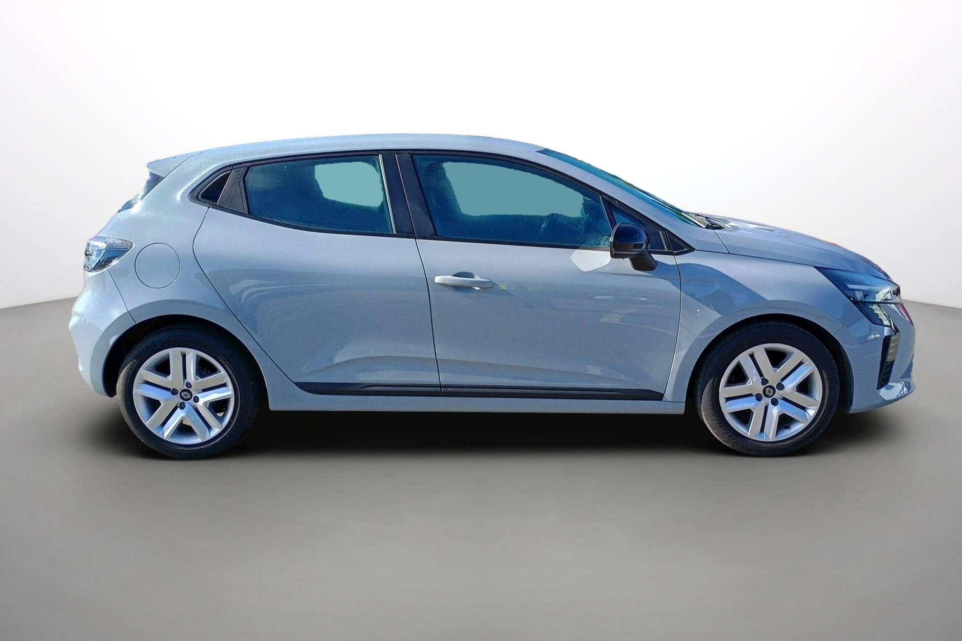 Vente en ligne Renault Clio 5 Clio TCe 90 au prix de 14 990 €