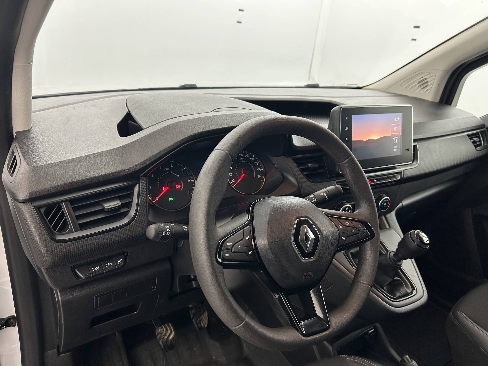 Vente en ligne Renault Kangoo Van  BLUE DCI 95 au prix de 15 990 €