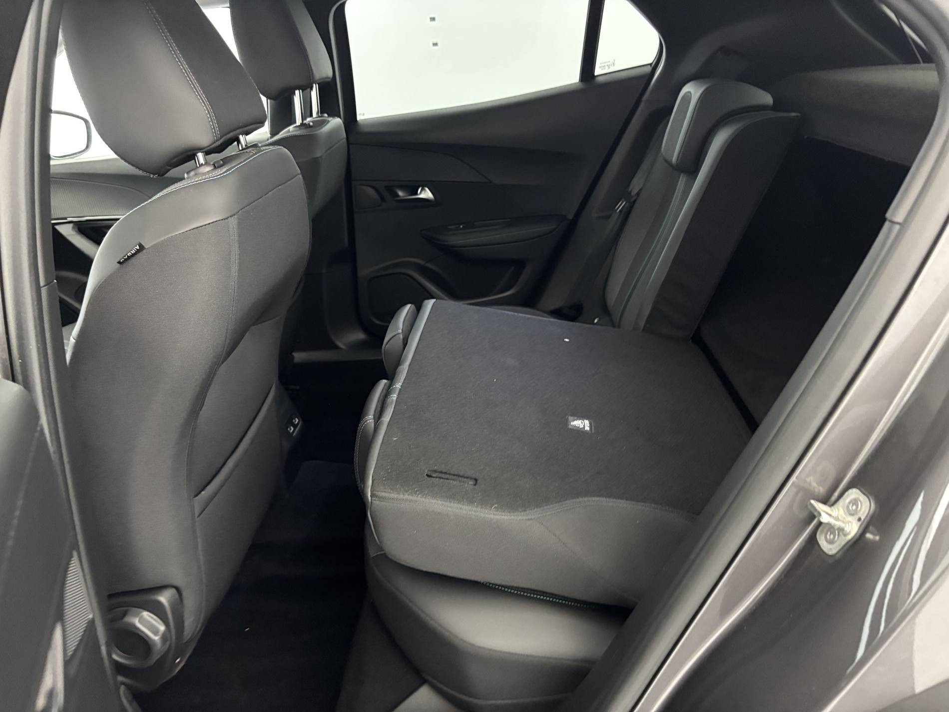Vente en ligne Peugeot 2008  BlueHDi 130 S&S EAT8 au prix de 18 990 €