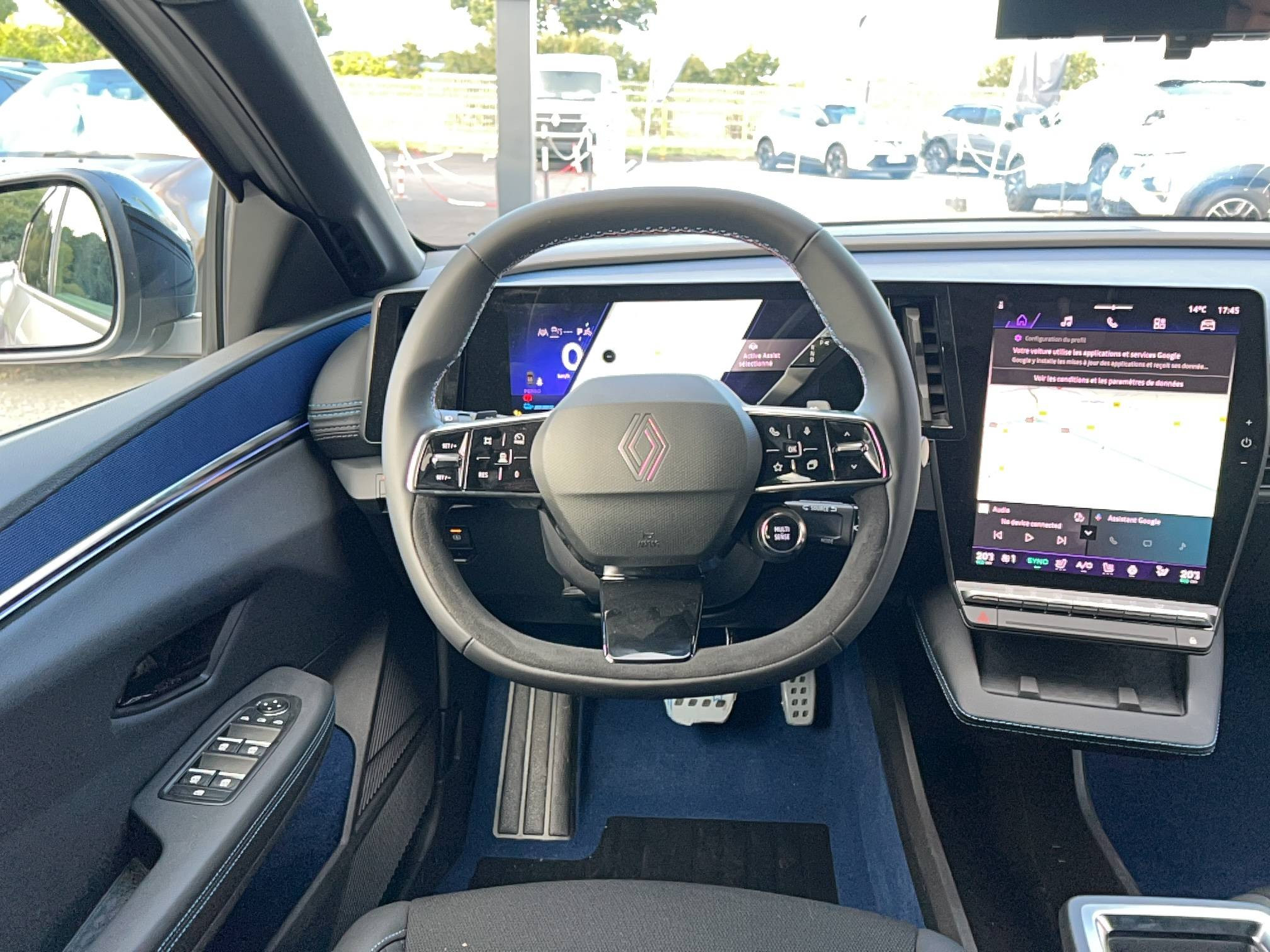 Vente en ligne Renault Megane E-Tech  220 ch autonomie confort au prix de 42 990 €