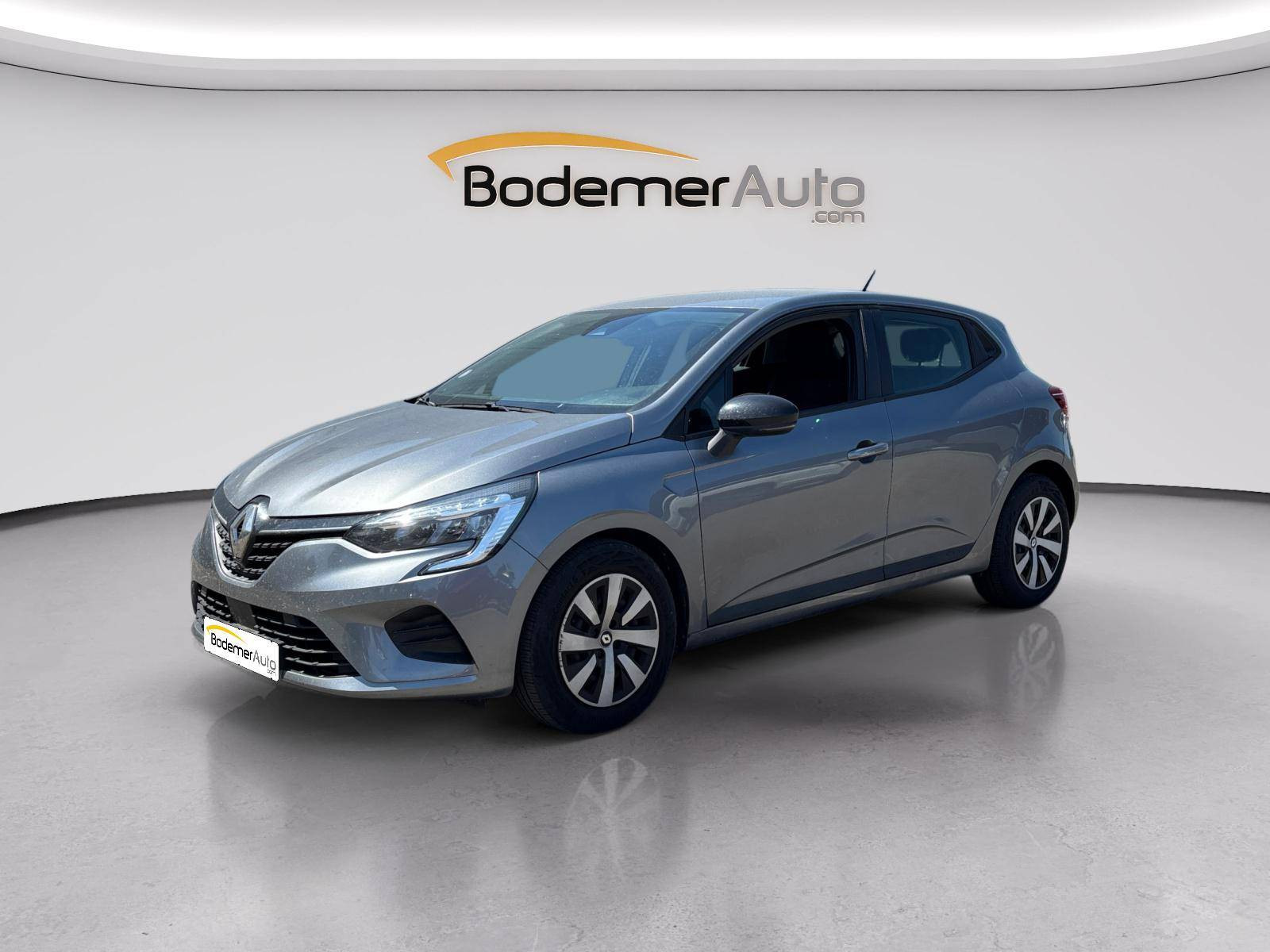 Renault Clio 5 Clio TCe 90 occasion de 2023 en vente à Concarneau