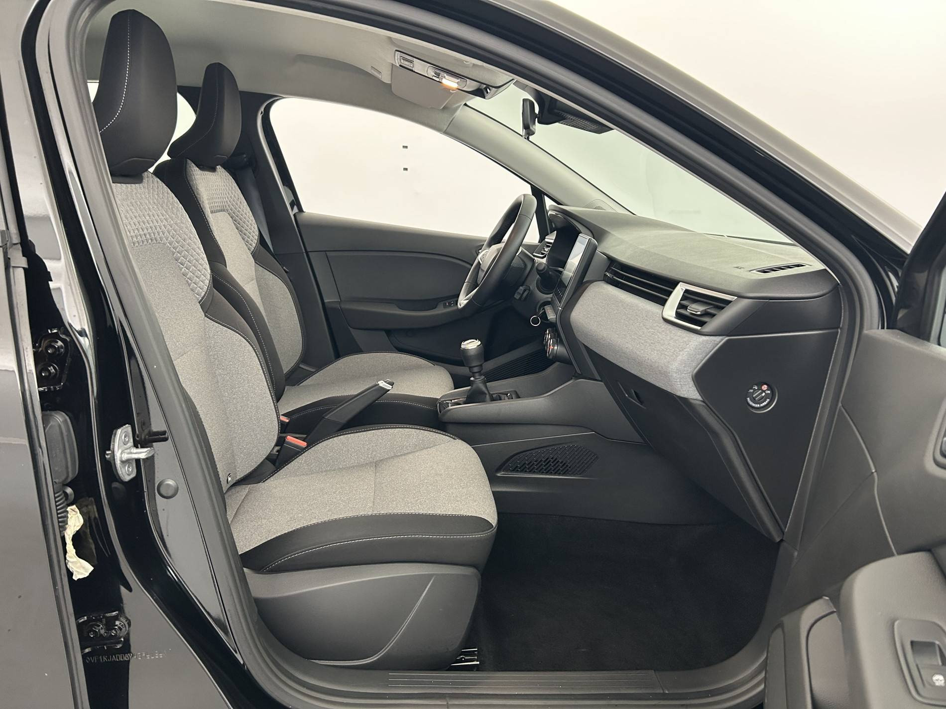 Vente en ligne Renault Clio 5 Clio Blue dCi 100 ch GSR2 au prix de 18 791 €