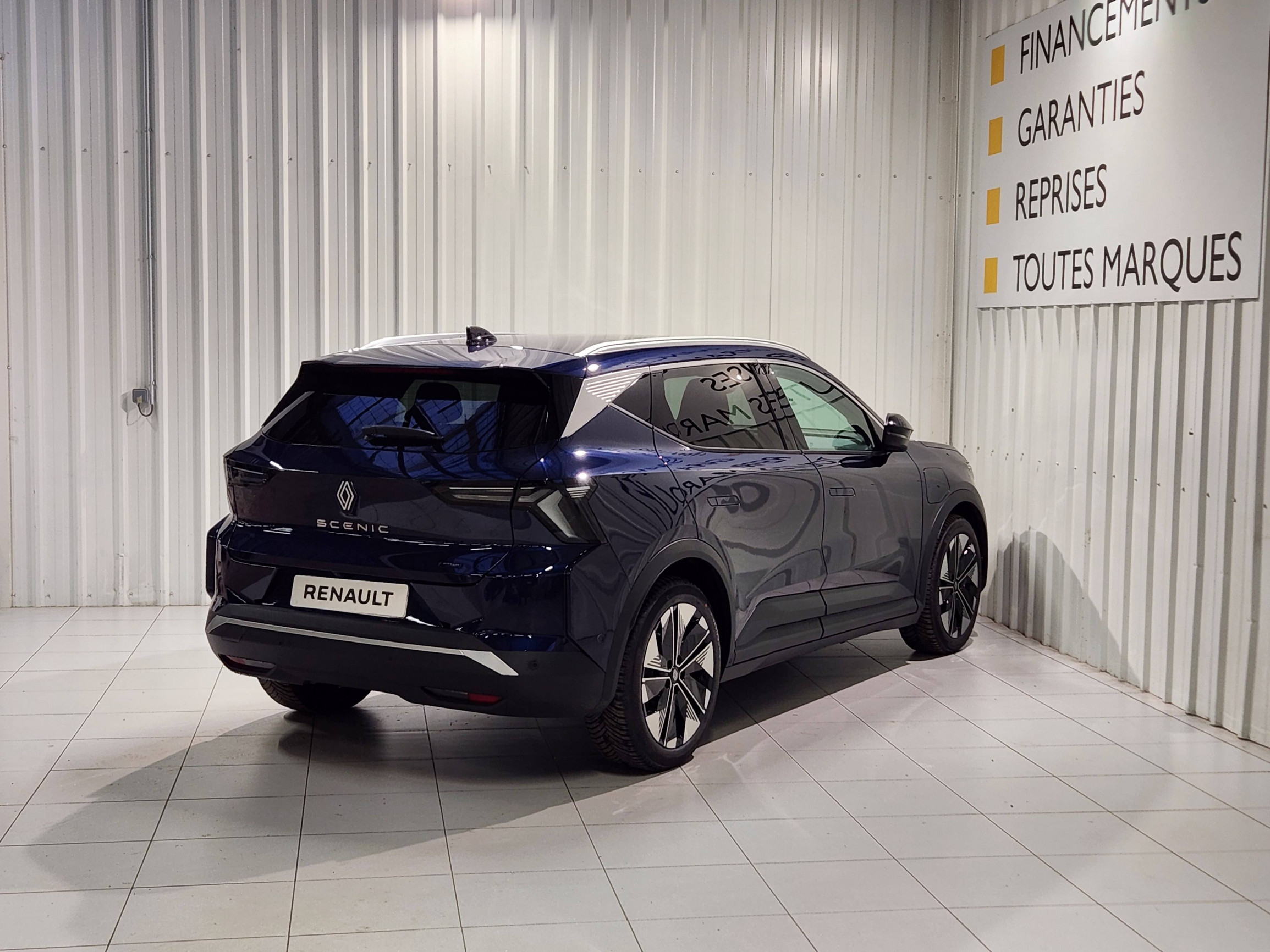 Vente en ligne Renault Scenic E-Tech  220 ch grande autonomie au prix de 43 490 €