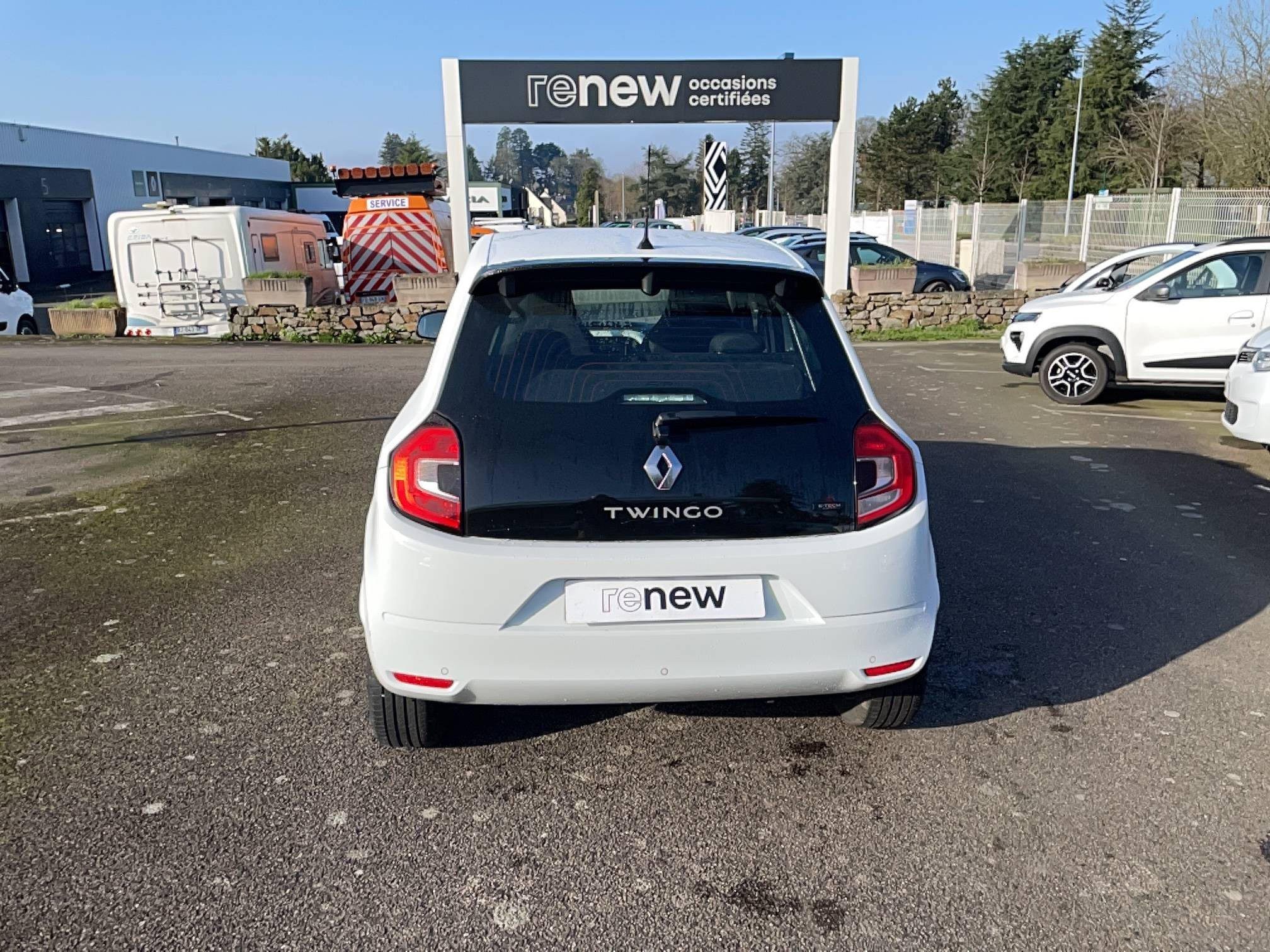 Vente en ligne Renault Twingo Electrique Twingo III E-Tech au prix de 11 490 €